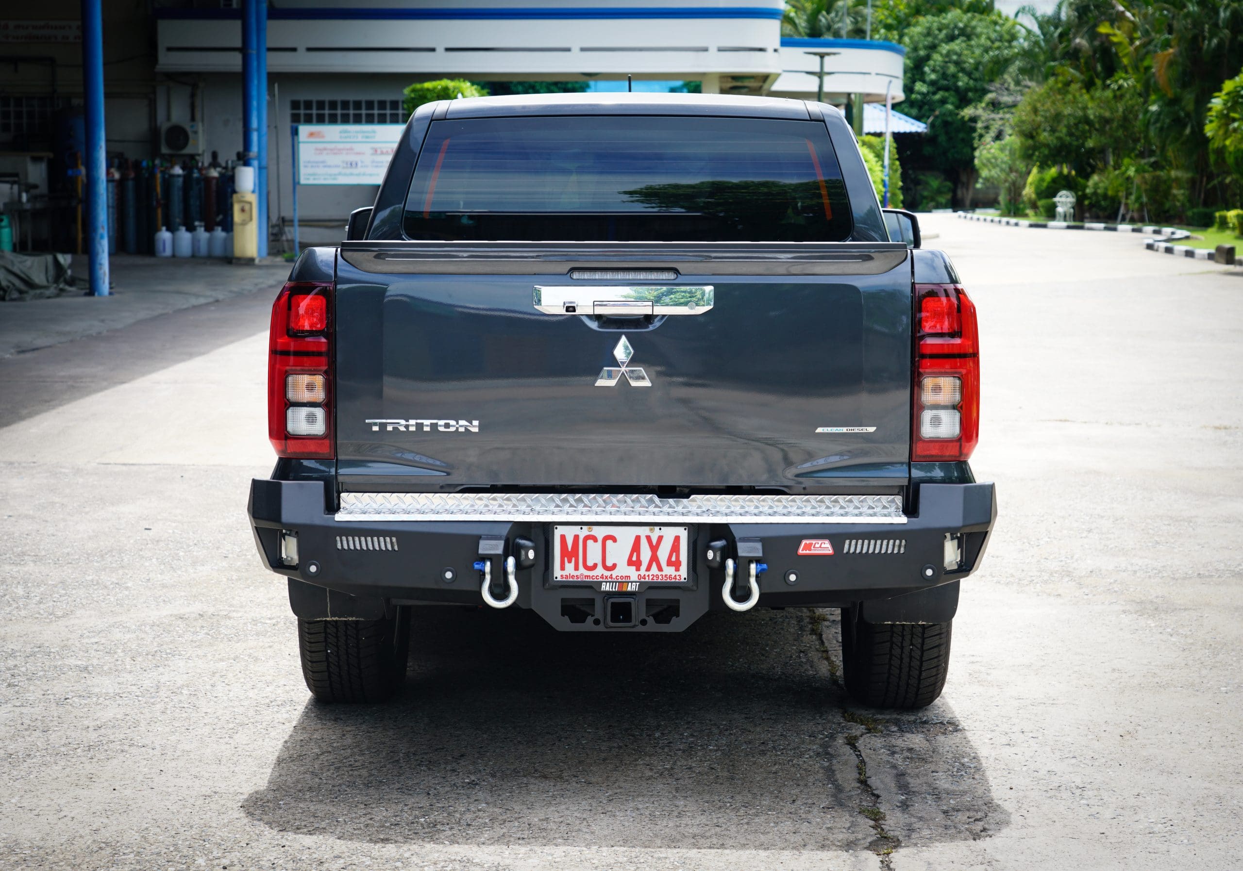 022-01 ROCKER REAR BAR-1