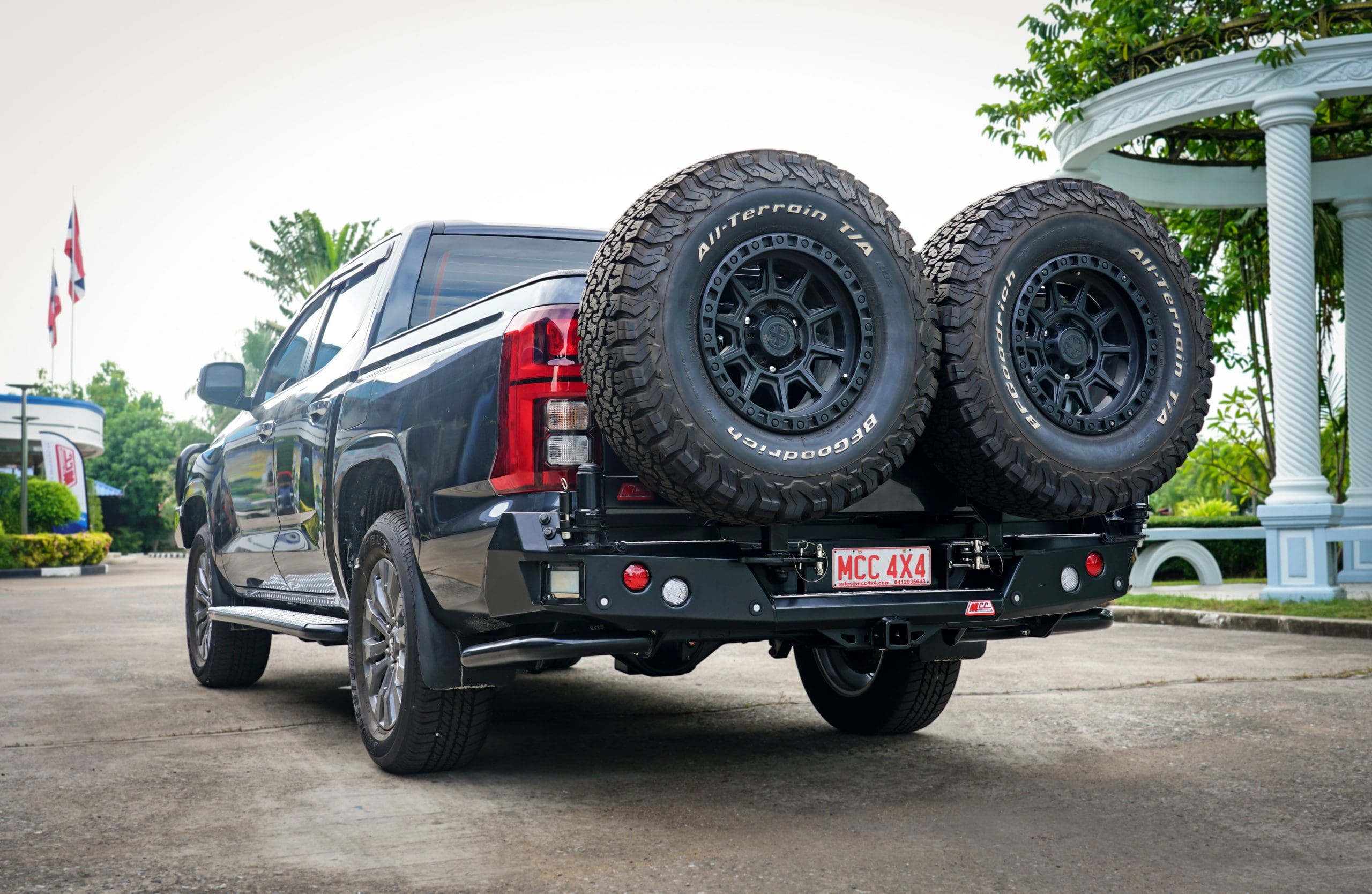 022-02 DUAL REAR WHEEL CARRIER-2