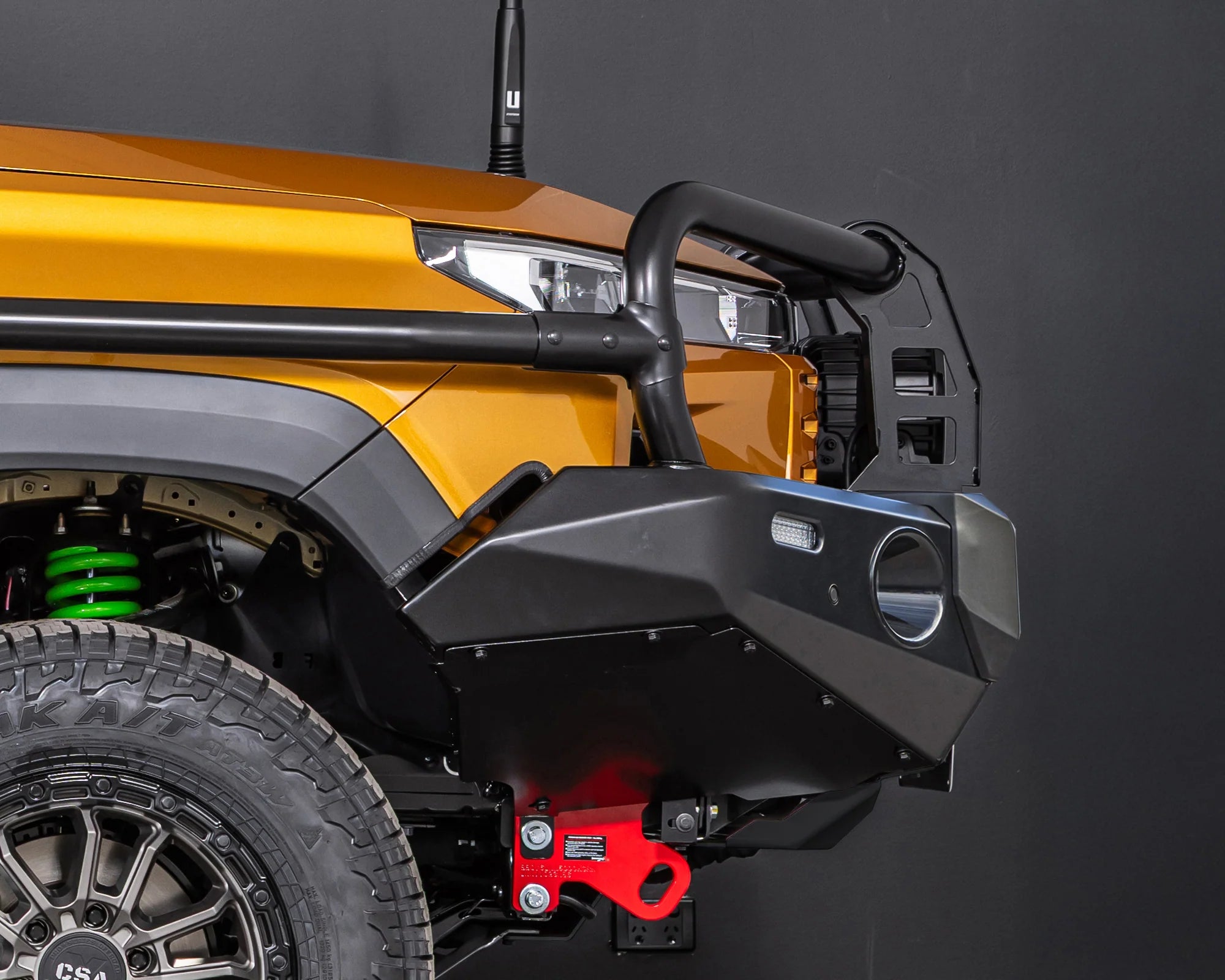 Ironman Deluxe Bull Bar For Toyota HiLux N90 (22026-ON)