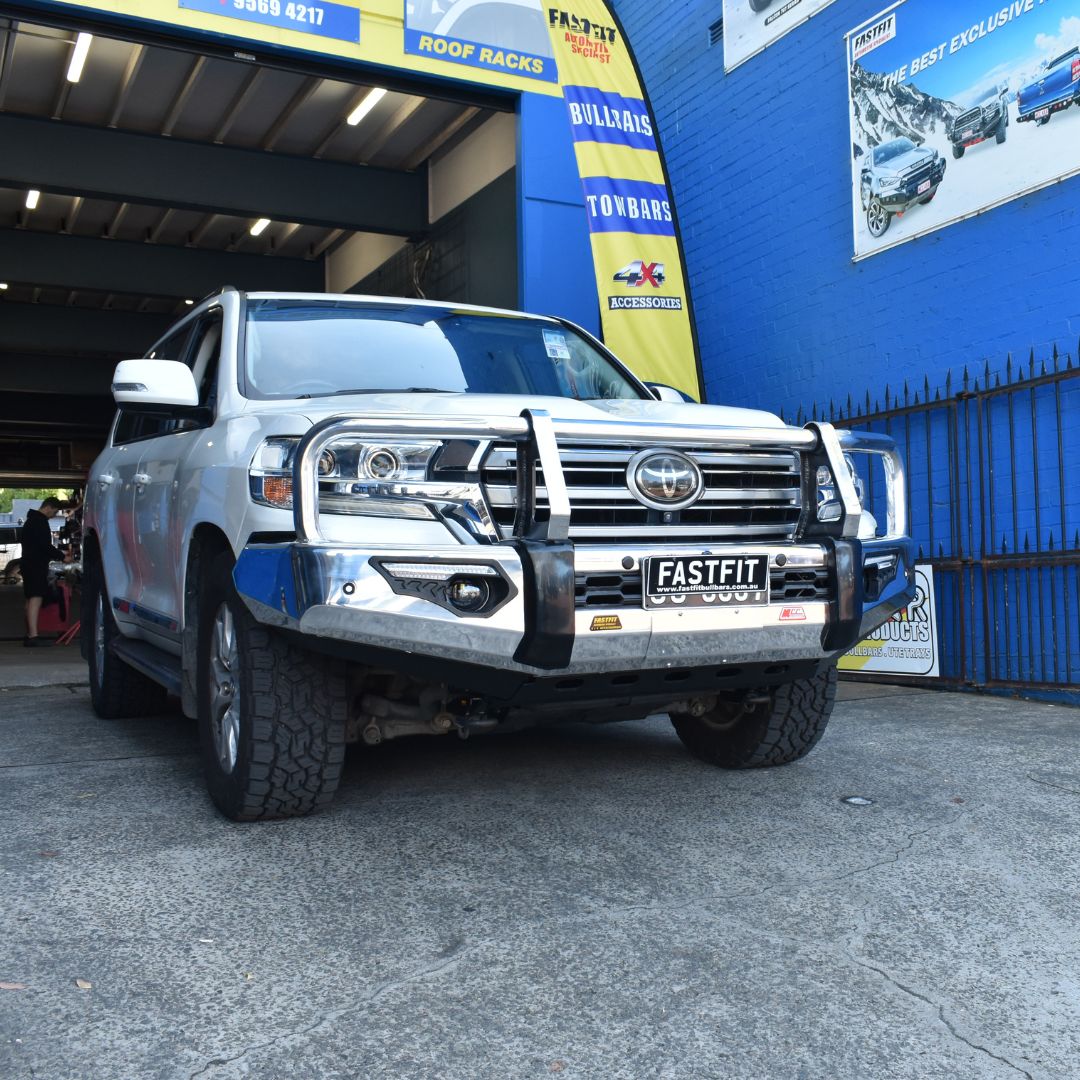 MCC 808-02A Alloy Phoenix Bull Bar A-Frame Package to suit Toyota LandCruiser 200 Series 2015-2020