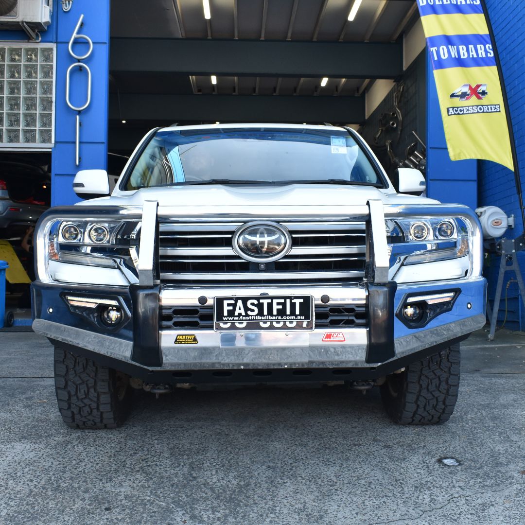 MCC 808-02A Alloy Phoenix Bull Bar A-Frame Package to suit Toyota LandCruiser 200 Series 2015-2020