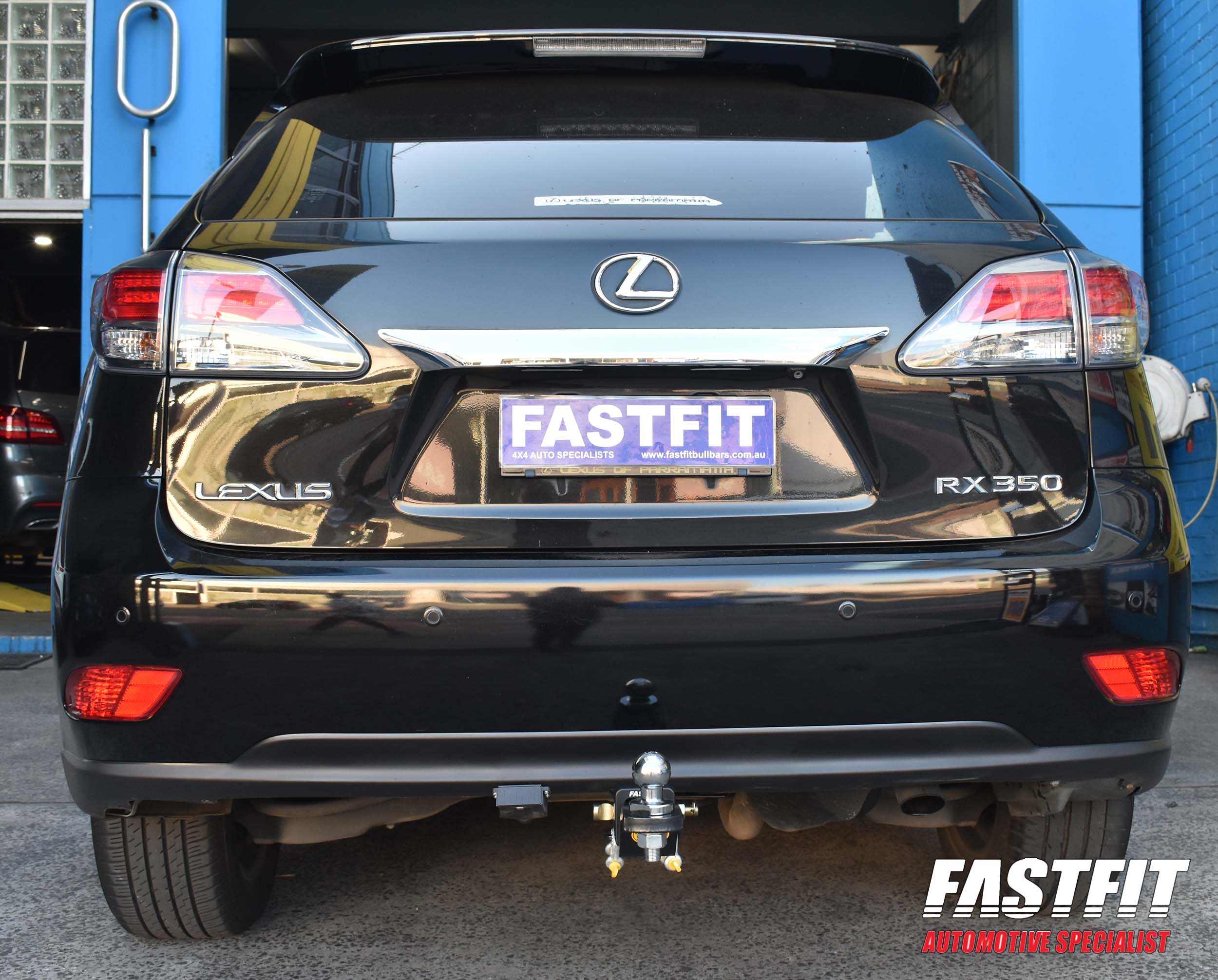 1LEXUSRX350HAYMANREESETOWBAR