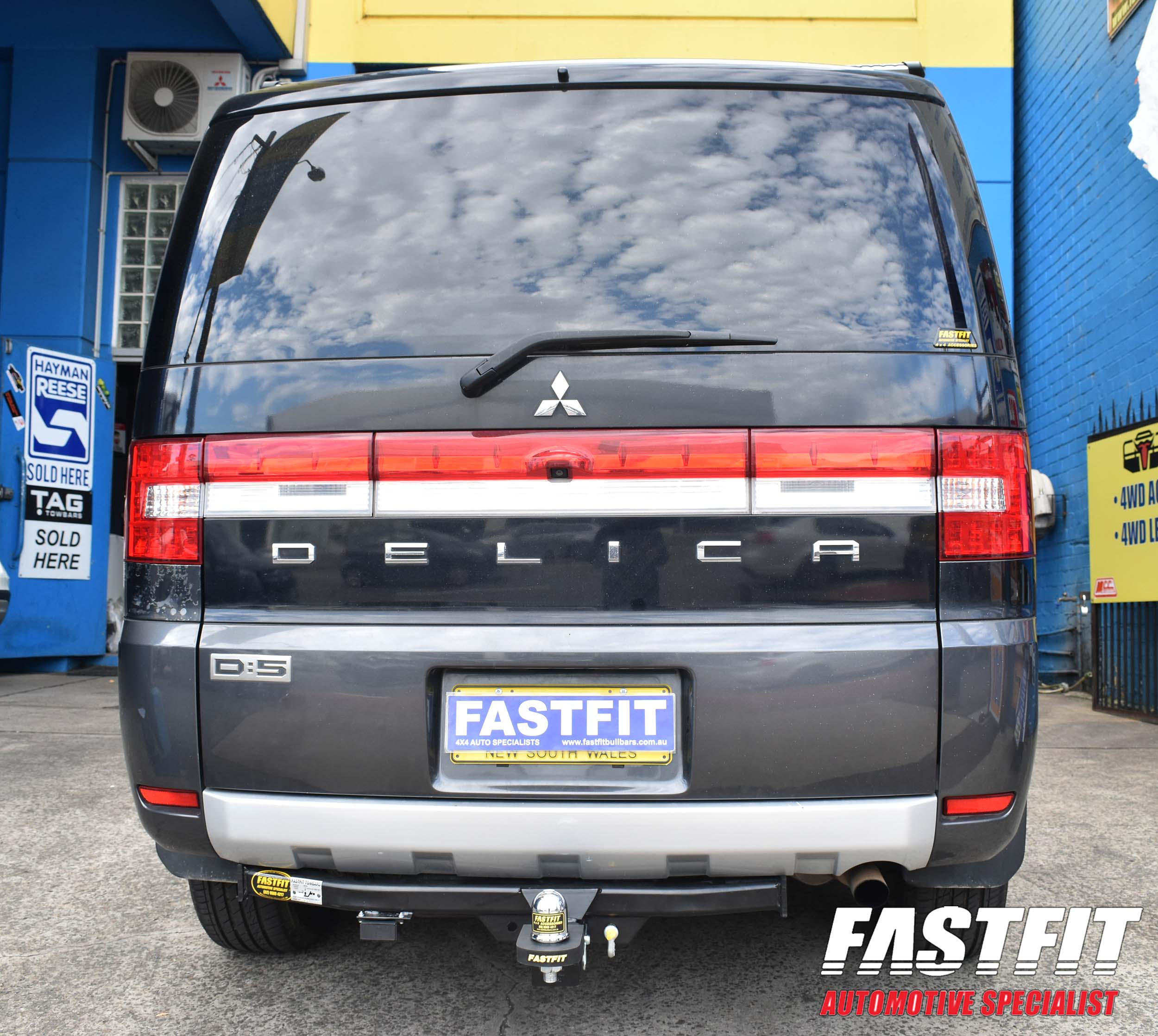 1MITSUBISHIDELICAFASTFITTOWBAR