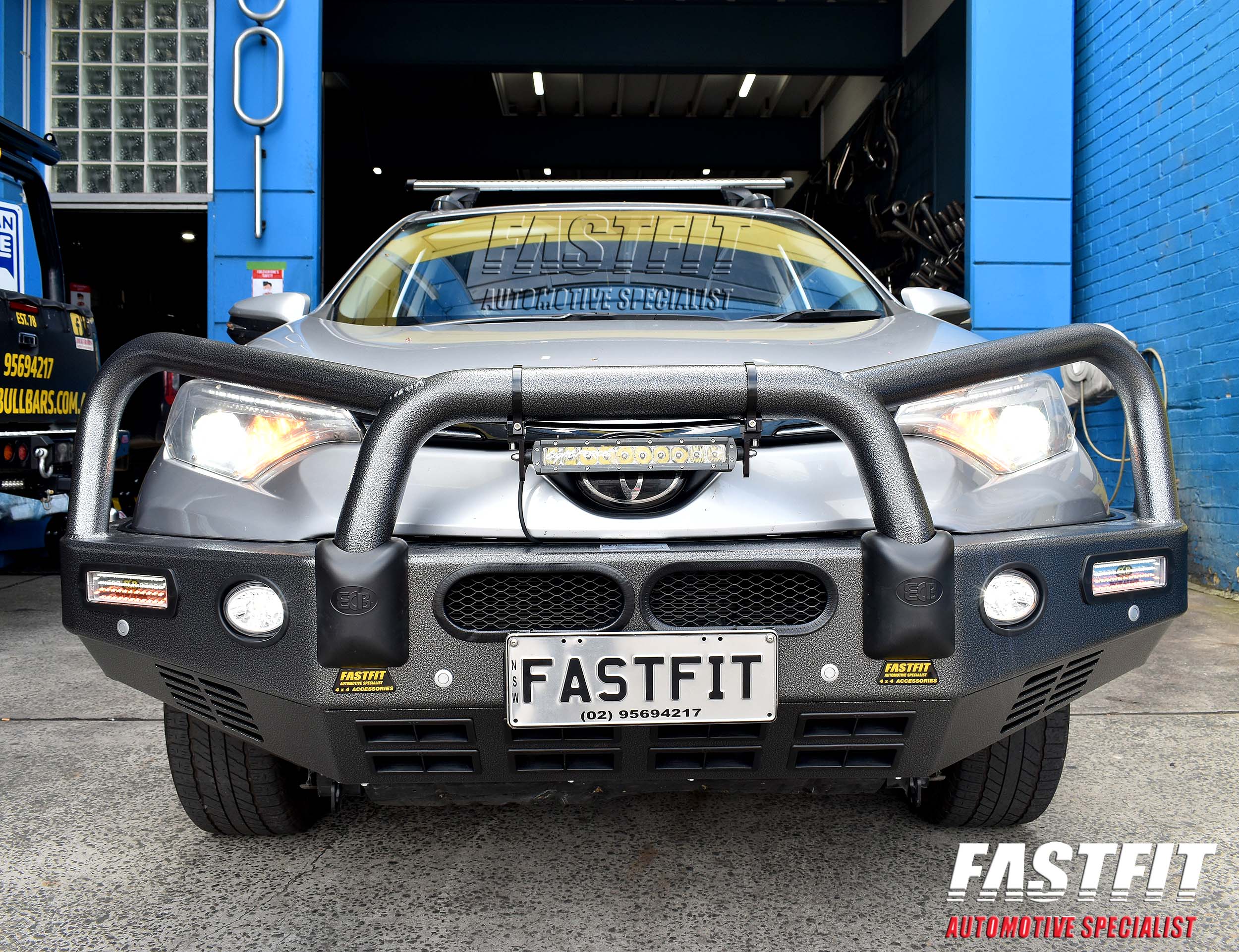 1TOYOTARAV4ECBBIGTUBESLTBULLBAR