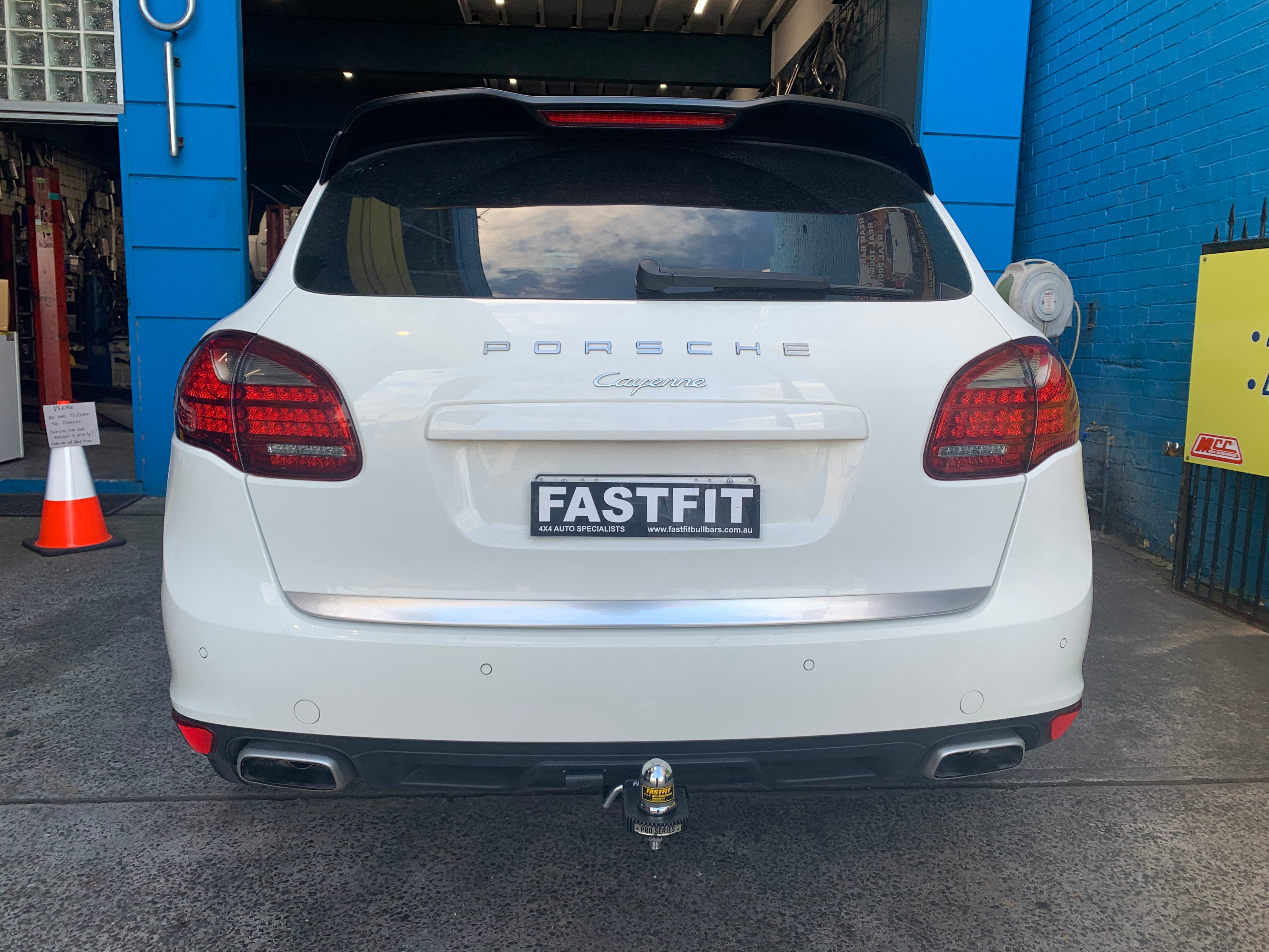 FastFit Heavy Duty Tow Bar To Suit Porsche Cayenne - 2013 ON