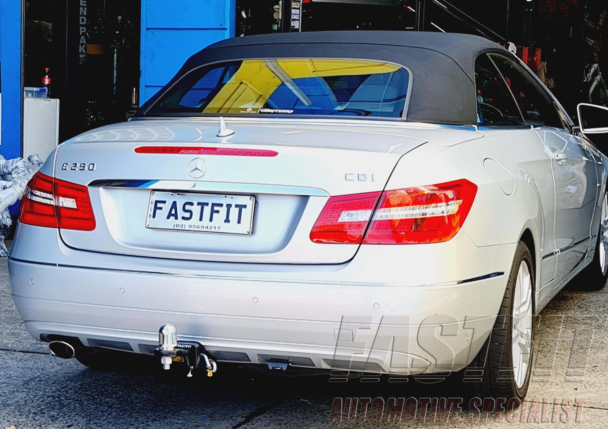 2CUSTOMMADETOWBARMERCEDES