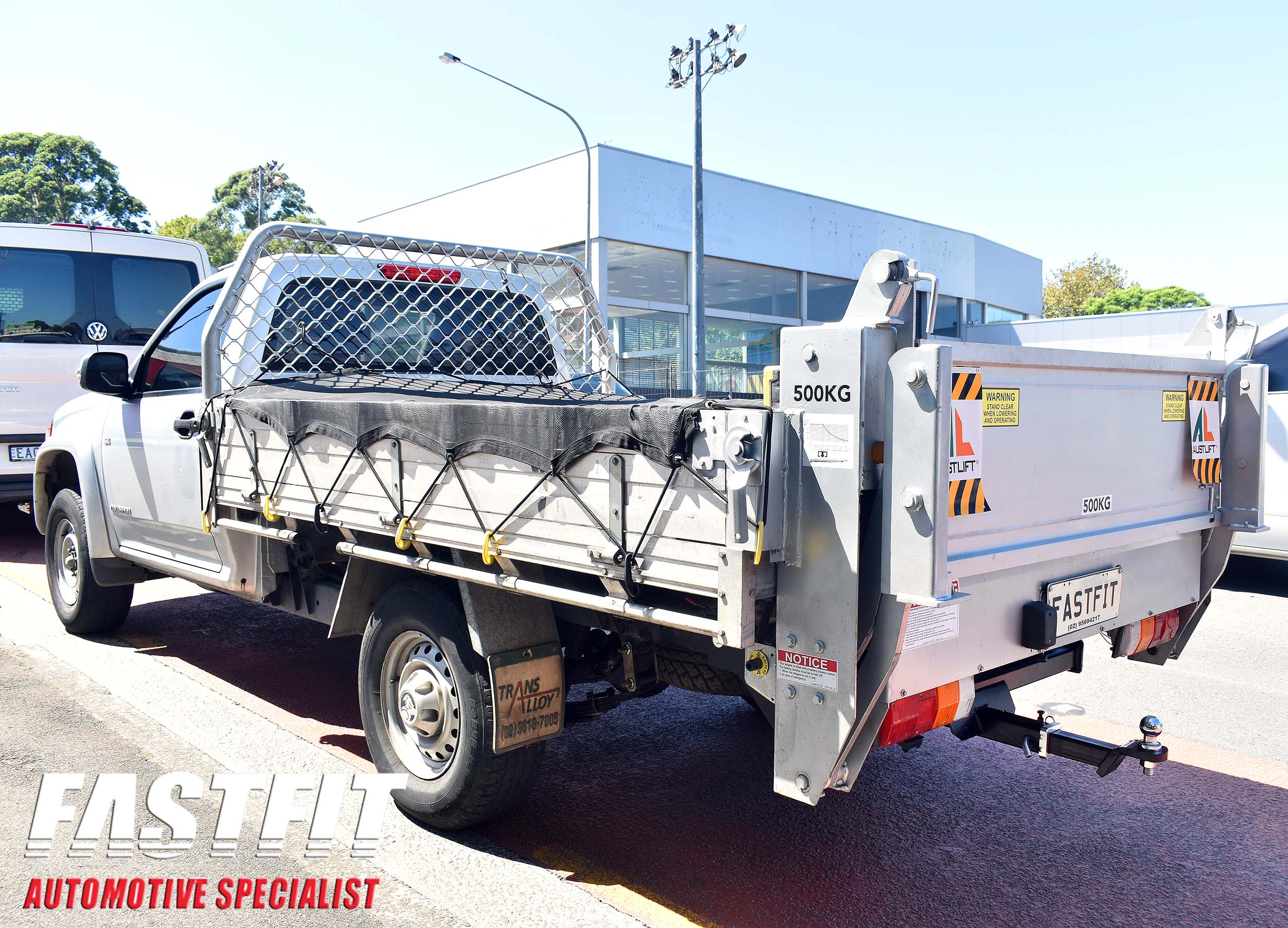 2HOLDENRARODEOCUSTOMTOWBAR