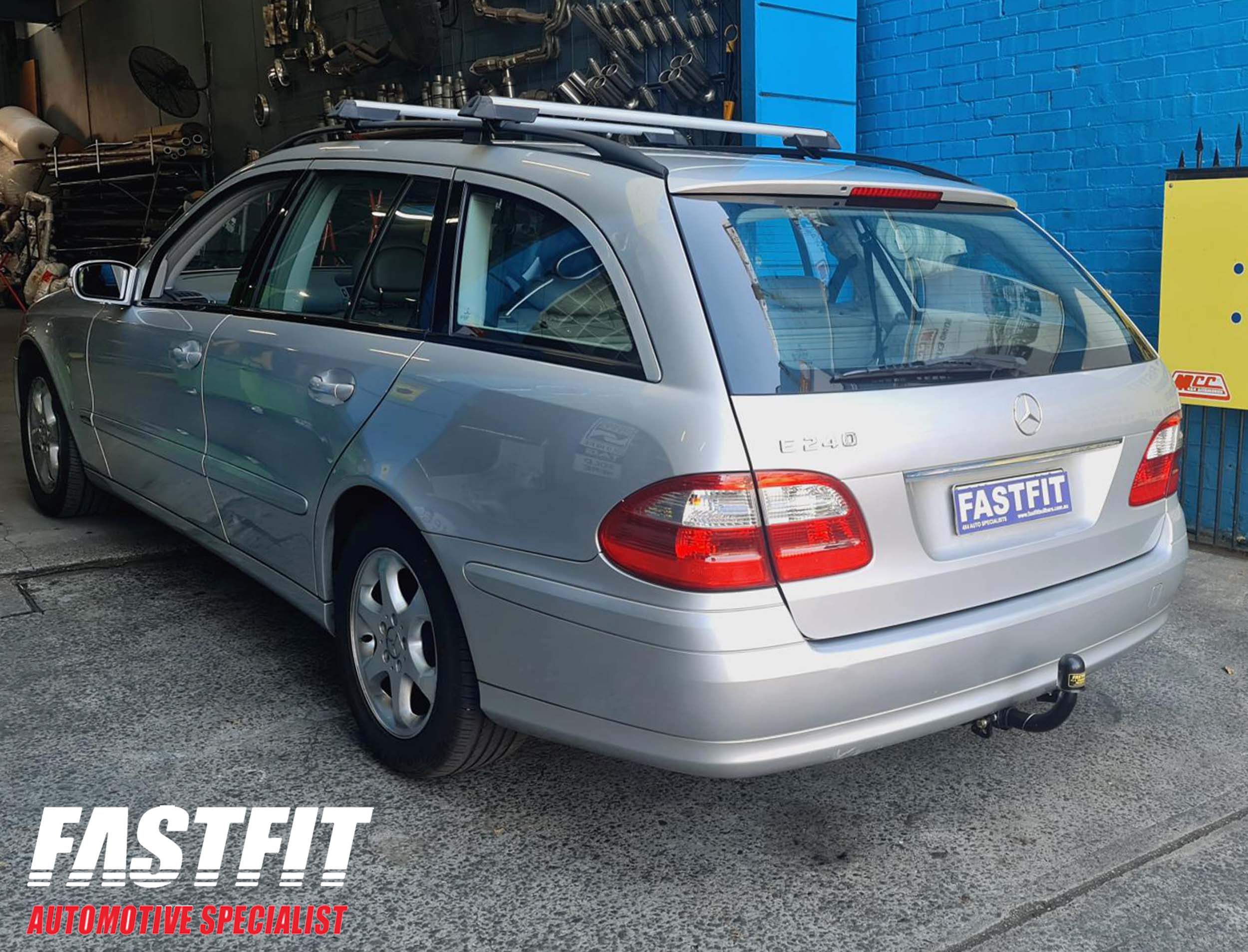 2MERCEDESECLASSEUROPEANTOWBAR