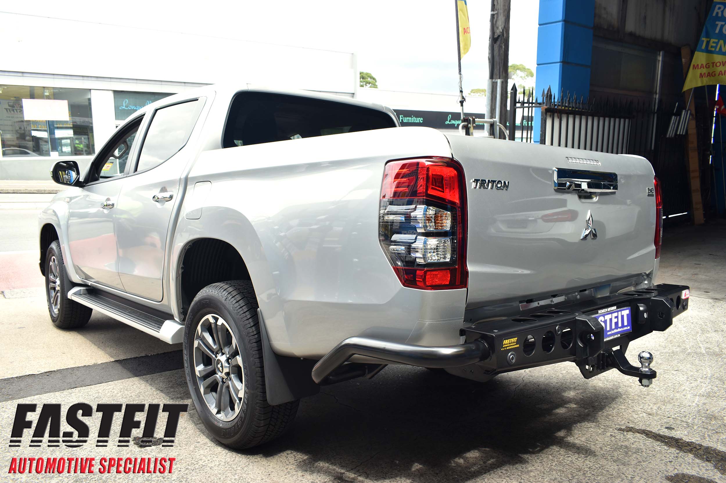 2MITSUBISHITRITONMQMCCJACKREARBARWSENSORS