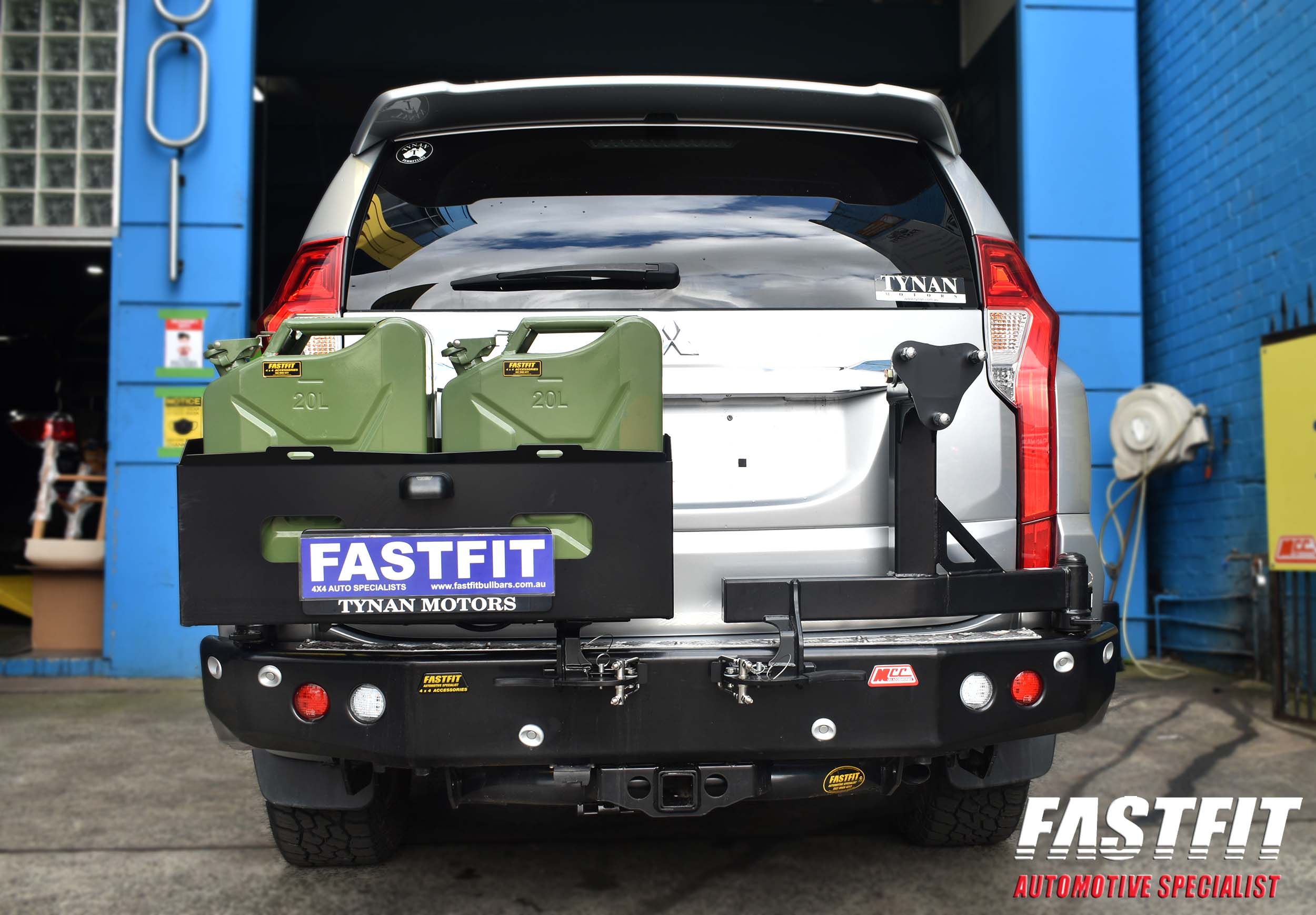 2PAJEROSPORTSINGLEWHEELDOUBLEJERRY