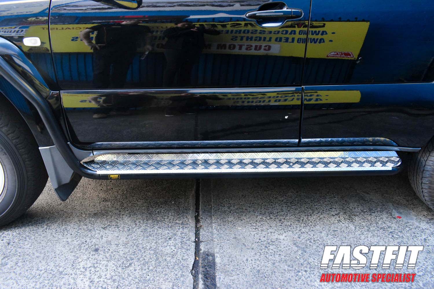 MCC 030-09SR All Black Side Steps & Rails to suit TOYOTA Prado 120 2002-2009