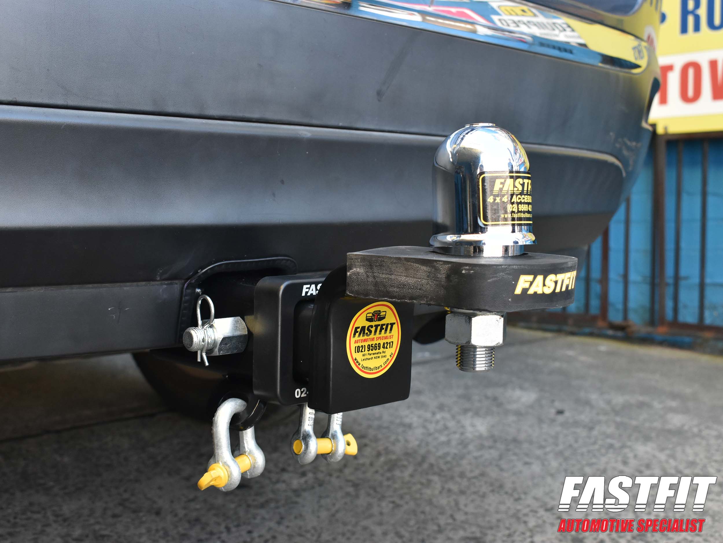 3TOYOTAKLUGERTRAILBOSSTOWBAR