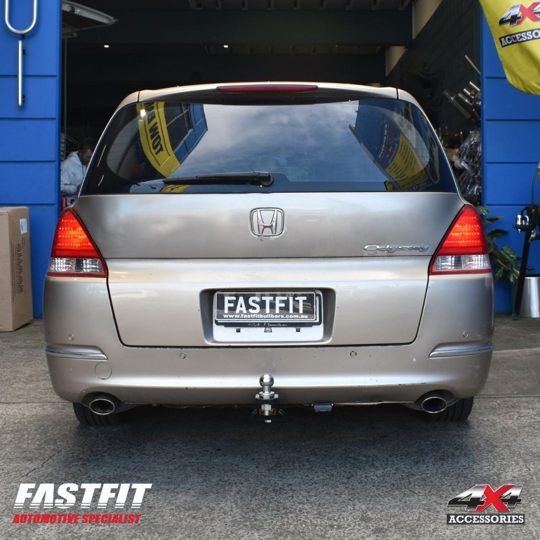 TrailBoss Standard TowBar to suit Honda Odyssey VAN 3RD & 4TH GEN 4D MY 06/2004-03/2014