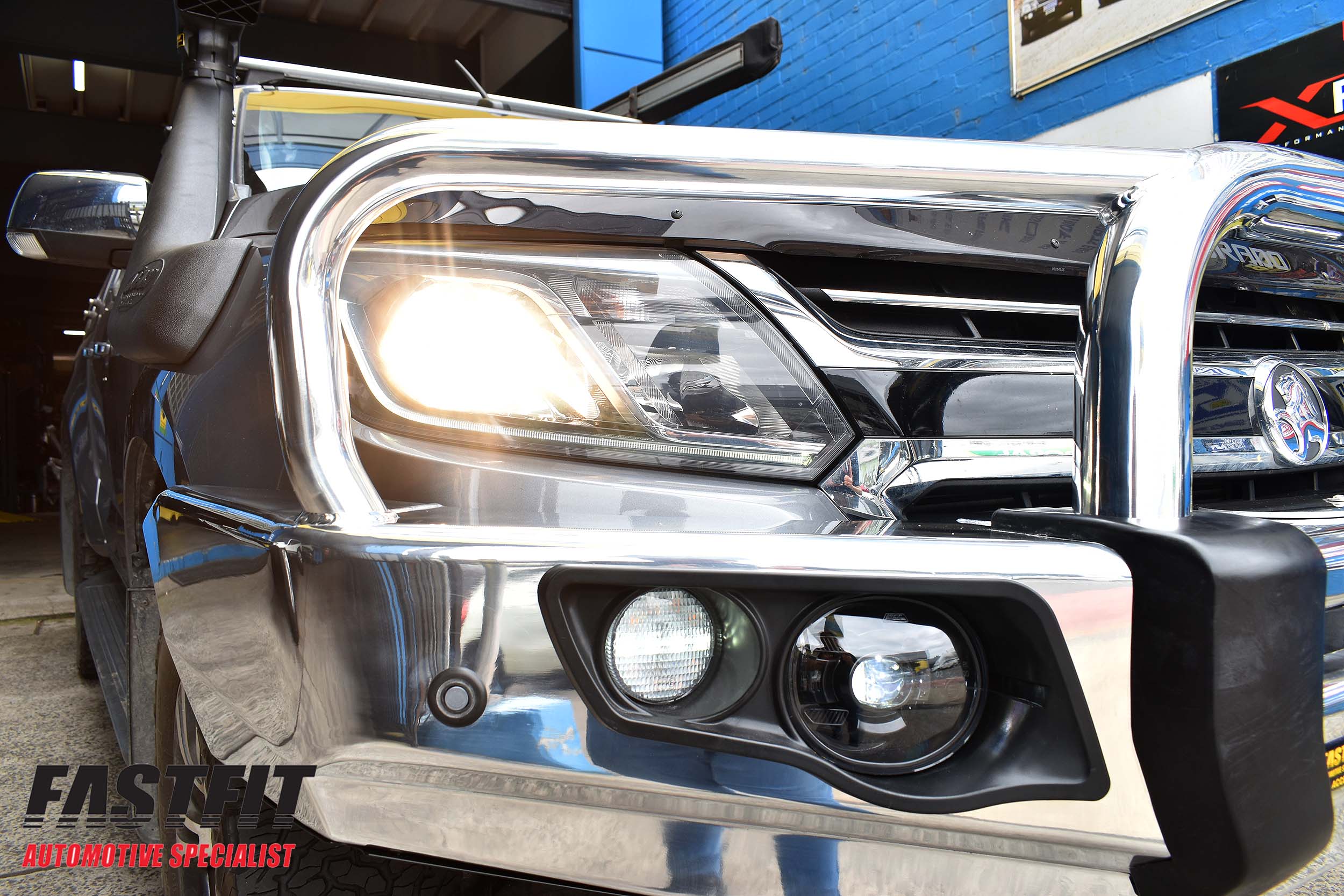 4HOLDENCOLORADOBULLBAR_SNORKEL