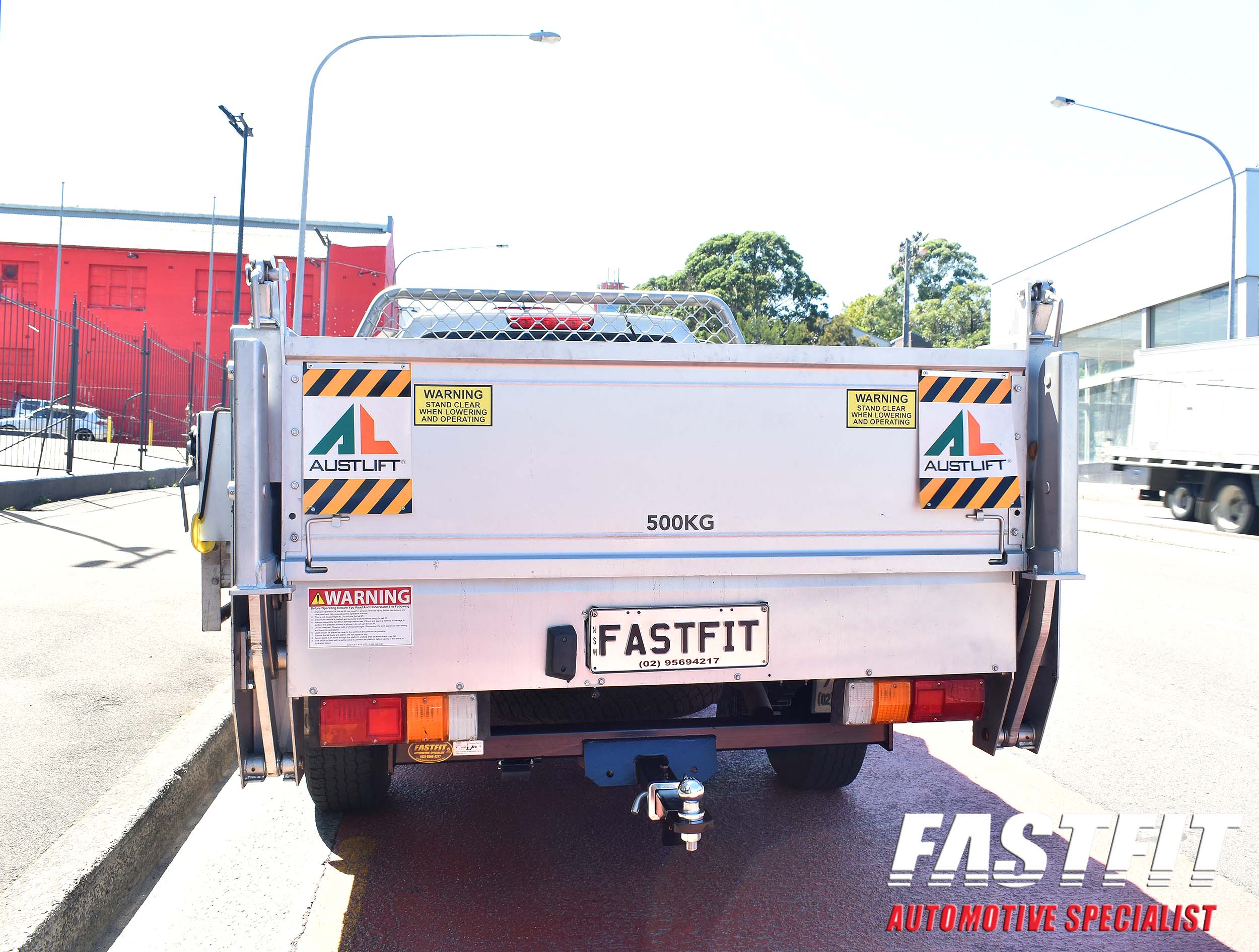 4HOLDENRARODEOCUSTOMTOWBAR