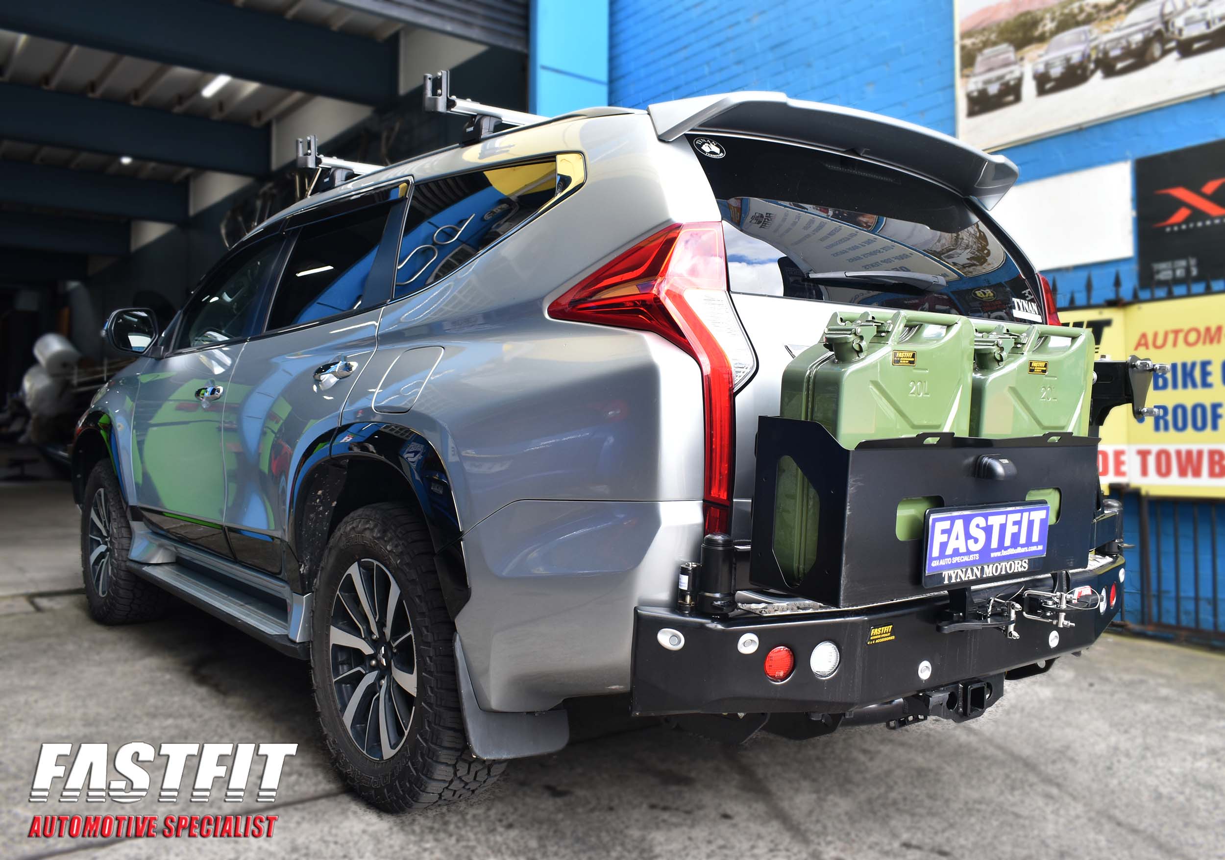 4PAJEROSPORTSINGLEWHEELDOUBLEJERRY