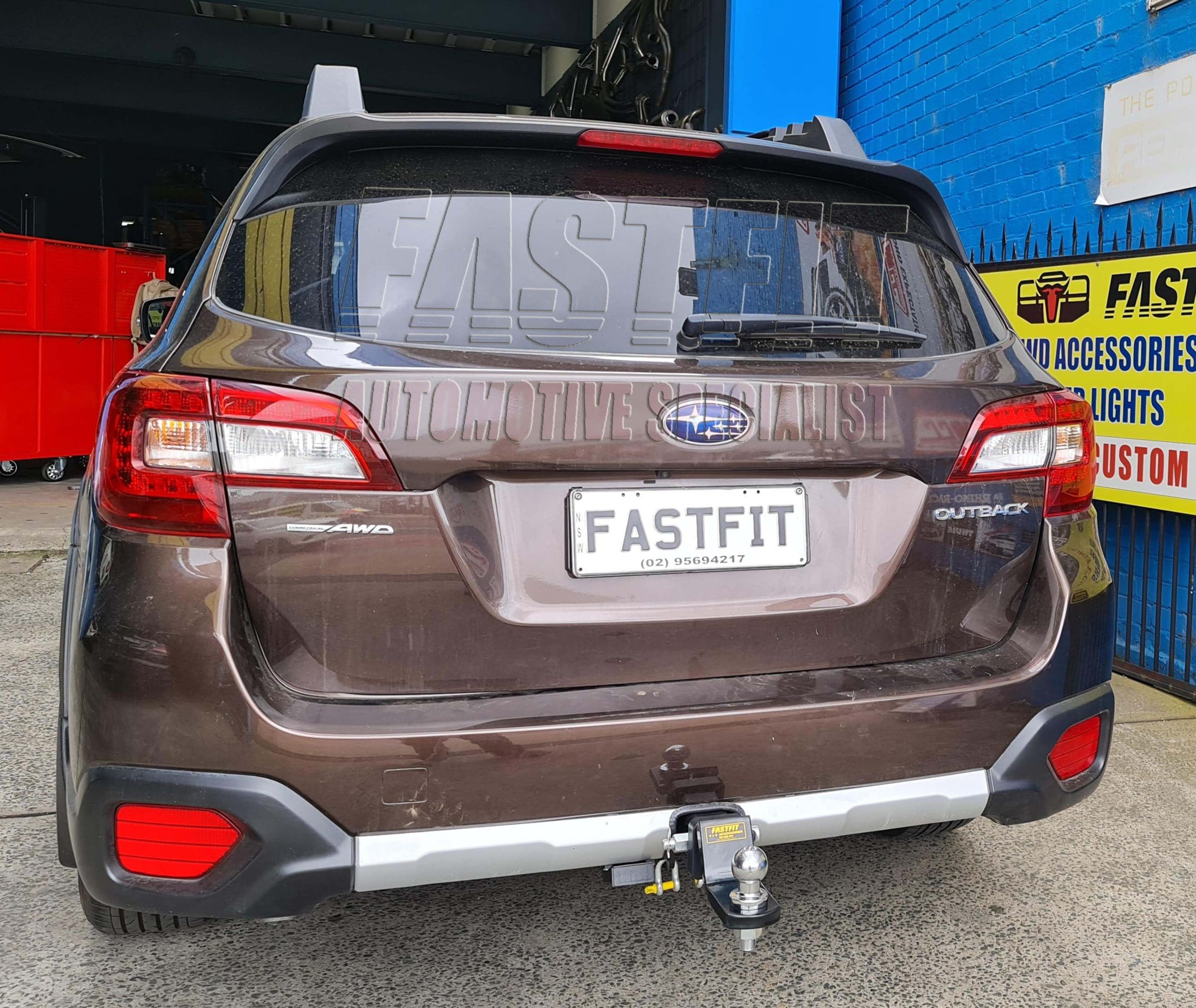 4SUBARUOUTBACKTOWBAR