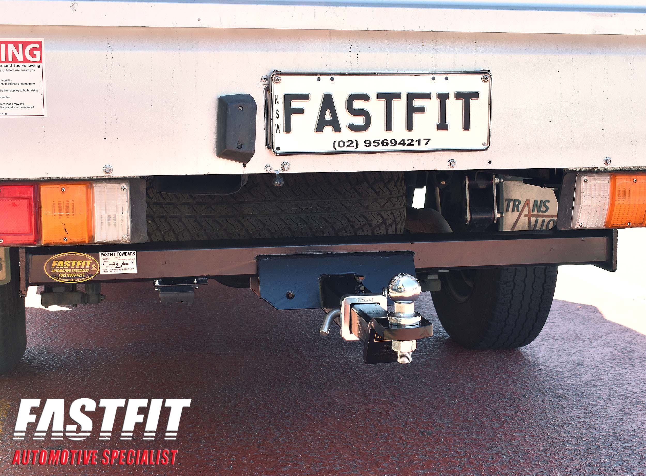 5HOLDENRARODEOCUSTOMTOWBAR