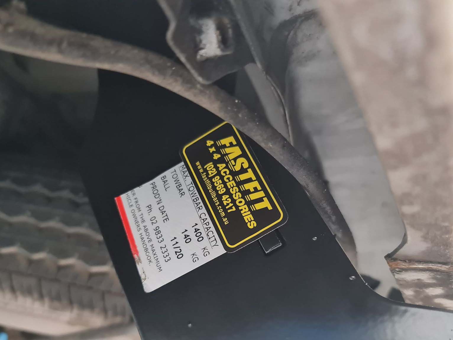 5ToyotaHiAceVan2009TelstraStepwHeavyDutyTowbar