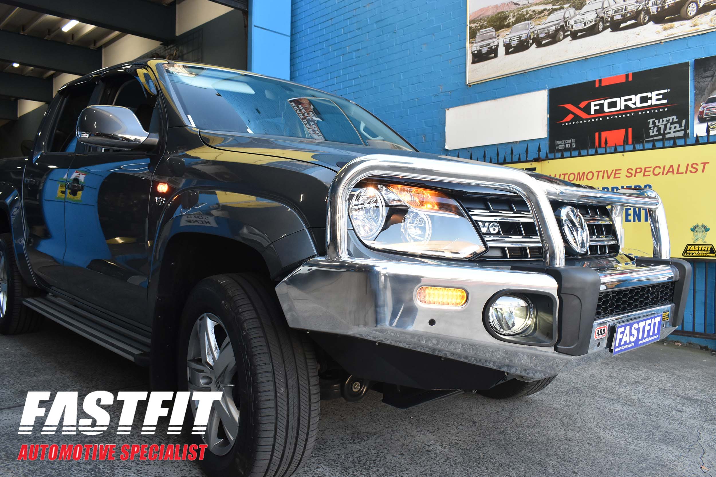 5VOLKSWAGENAMAROK2017ARBBULLBAR