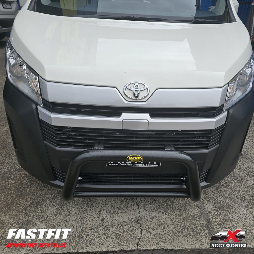 ECB NUDGE BAR (BLACK) TO SUIT TOYOTA HIACE 05/2019 - 08/2025
