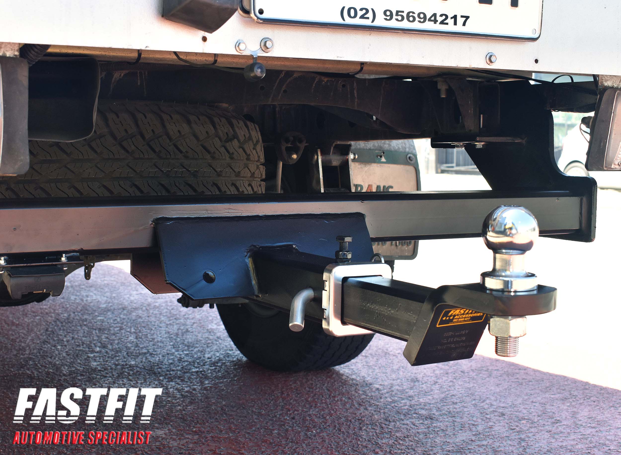 6HOLDENRARODEOCUSTOMTOWBAR