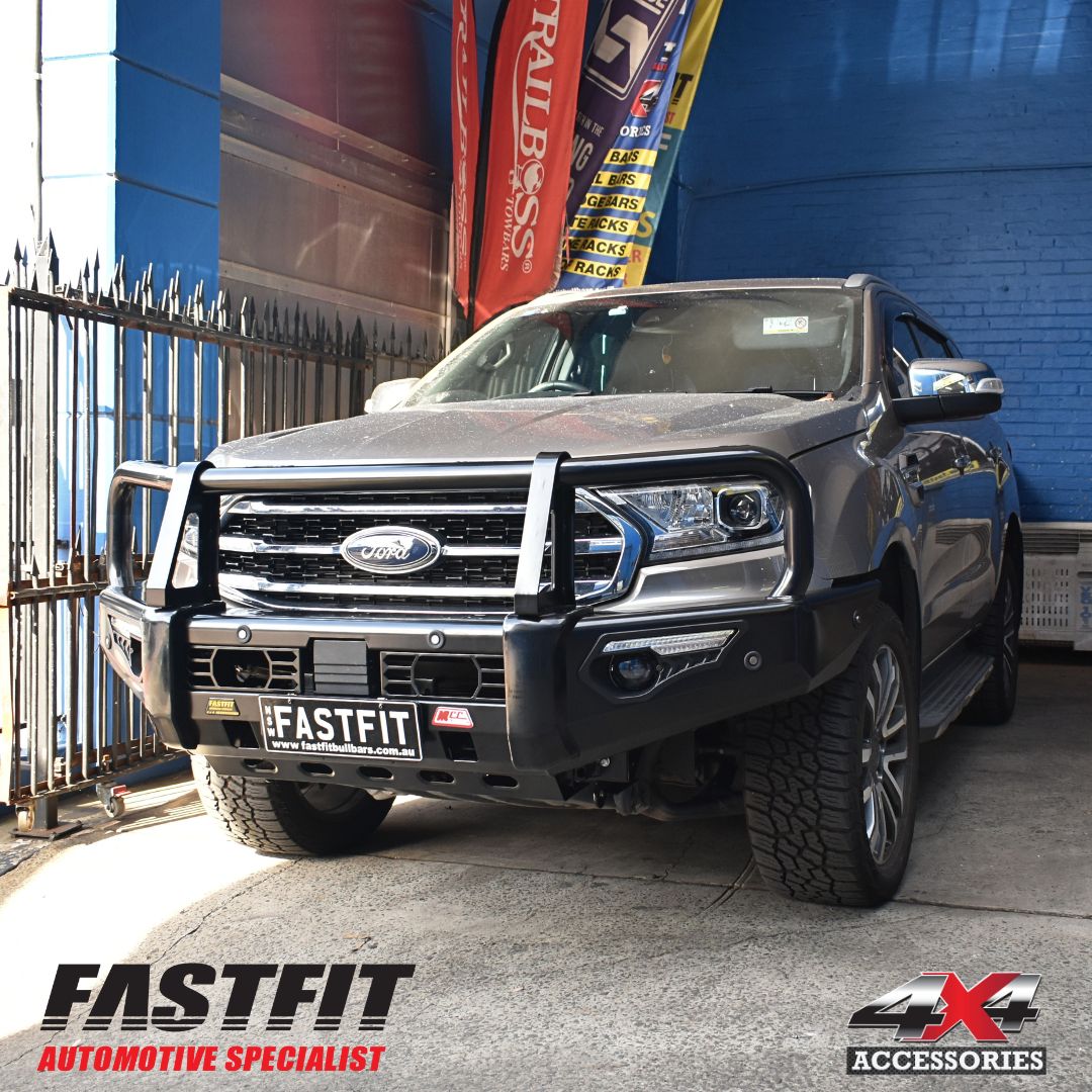 MCC 808-02 PHOENIX BAR A-FRAME BULLBAR TO SUIT FORD EVEREST WITH TECH-PACK & FRONT SENSORS 2019-2022