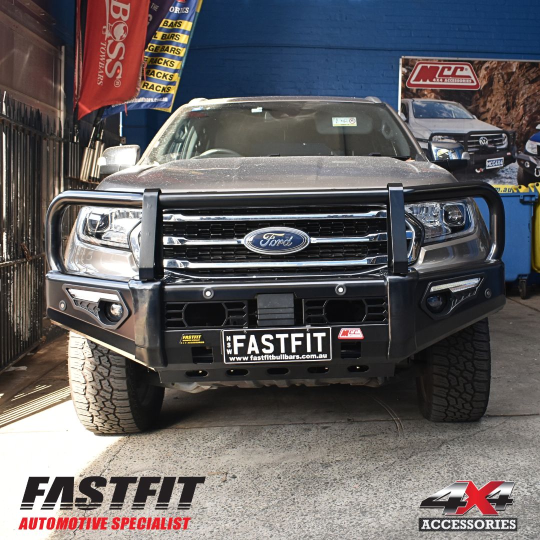 MCC 808-02 PHOENIX BAR A-FRAME BULLBAR TO SUIT FORD EVEREST WITH TECH-PACK & FRONT SENSORS 2019-2022