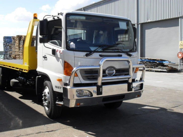 ECB Deluxe 4 Bullbar for HINO 500 SERIES PRO 12 (2003 to 2010)