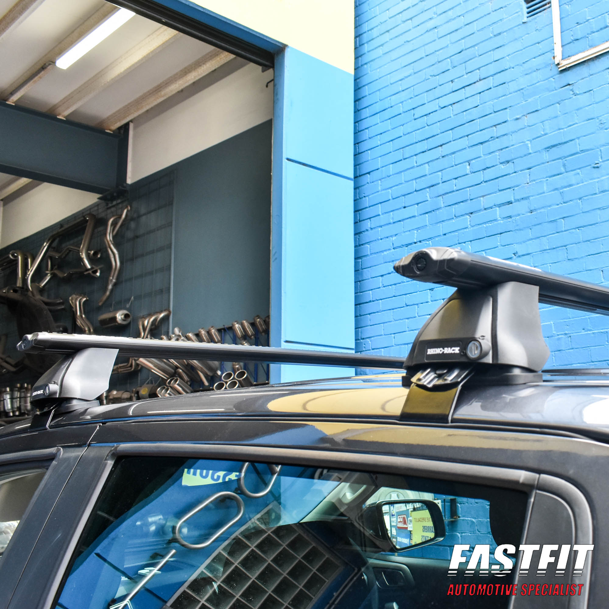 RHINO VORTEX 2500 BLACK 2 BAR ROOF RACK SYSTEM TO SUIT FORD RANGER 09/2011-ONWARDS