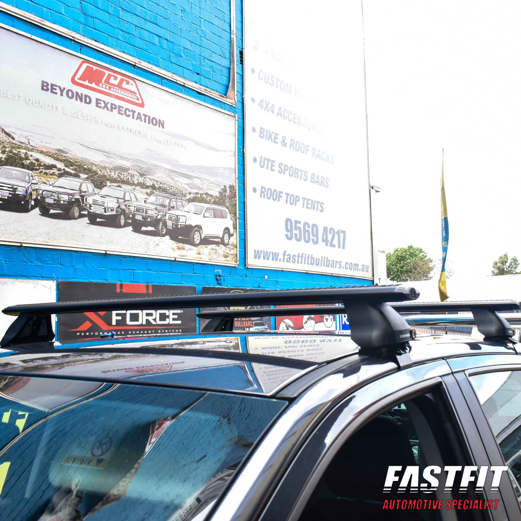 RHINO VORTEX 2500 BLACK 2 BAR ROOF RACK SYSTEM TO SUIT FORD RANGER 09/2011-ONWARDS