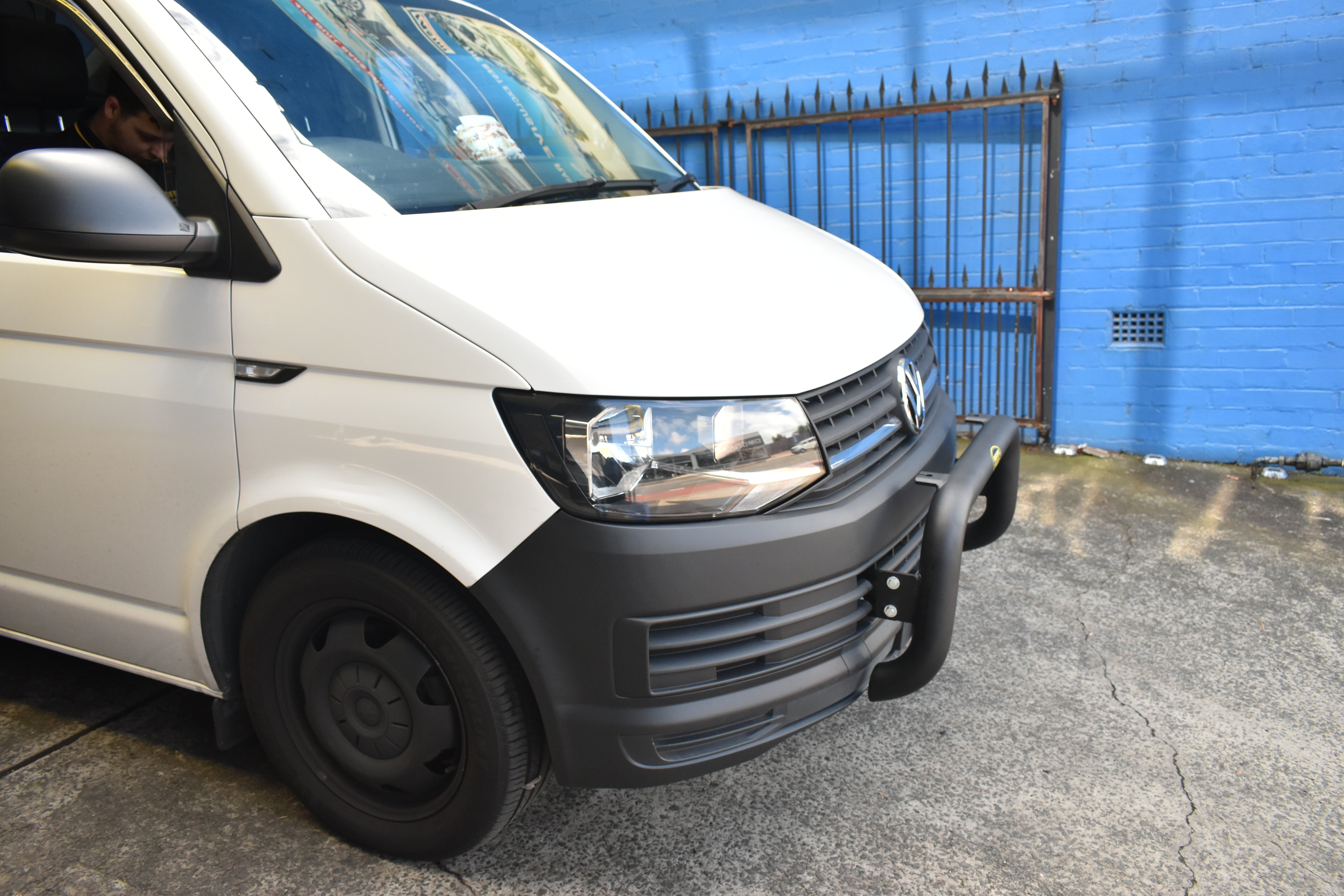 ECB Nudge Bars (POLISHED BLACK FINISH) TO SUIT VOLKSWAGEN TRANSPORTER (07/15 to 05/20)