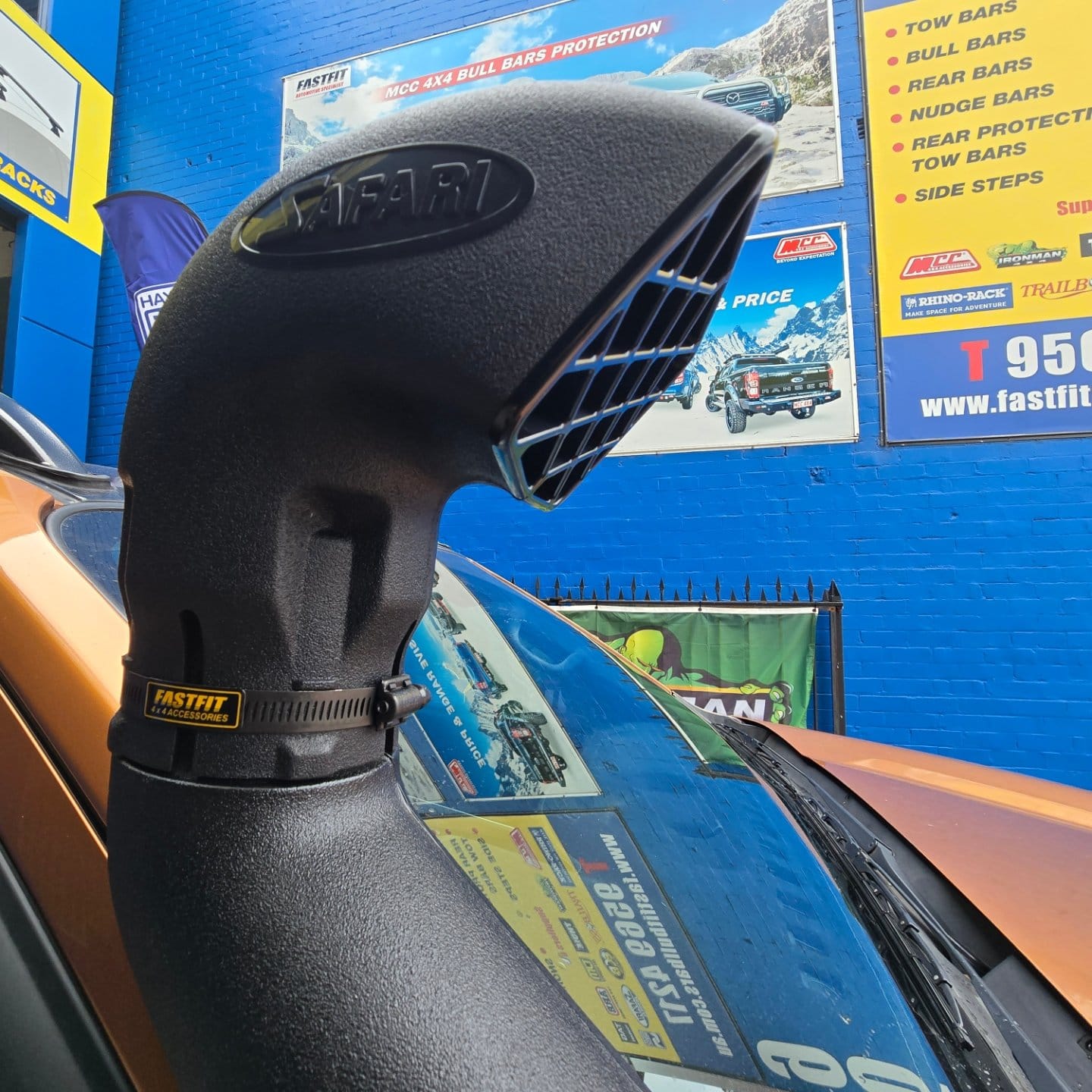 Safari V-Spec Snorkel Kit TO SUIT NISSAN NAVARA NP300 07/2015-2020