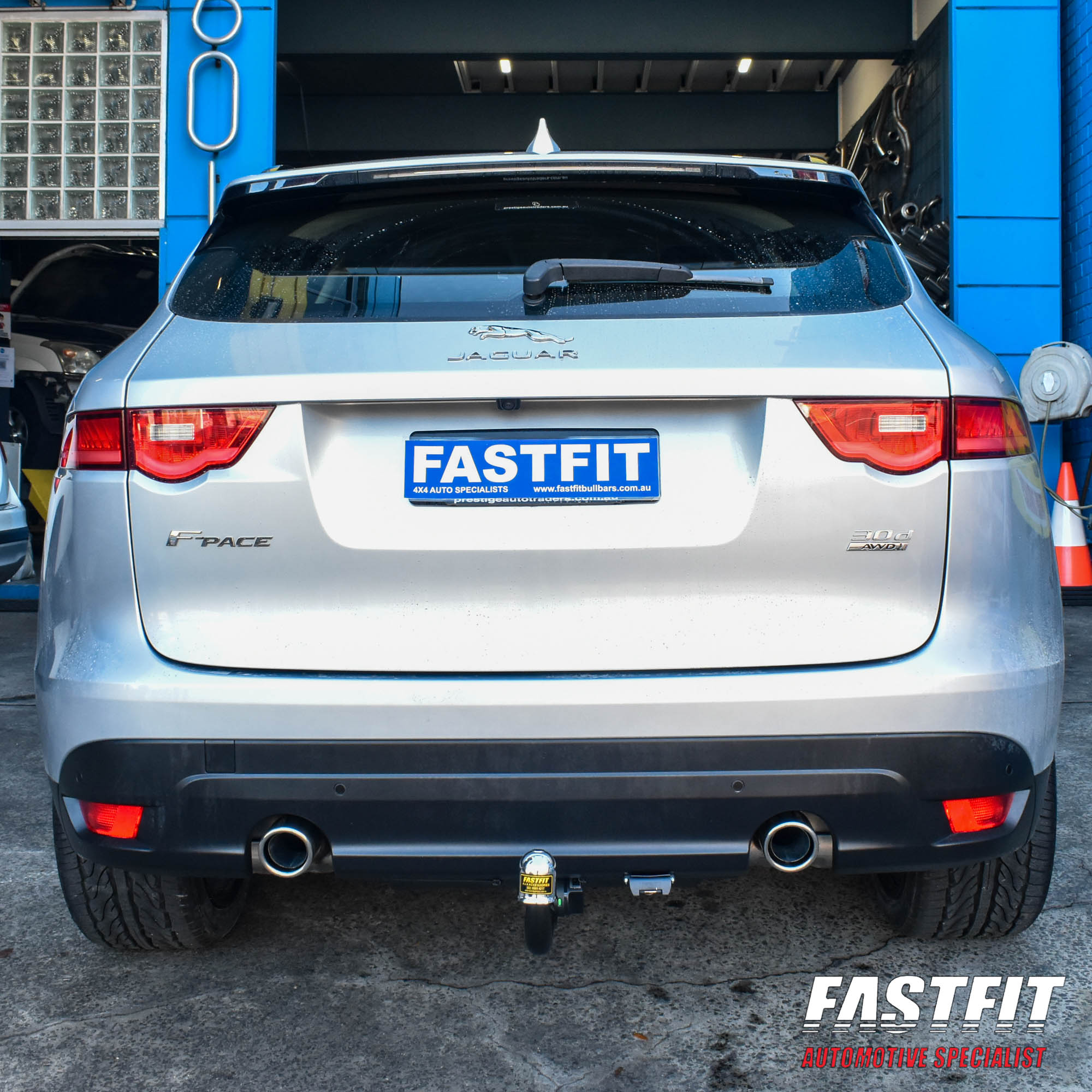 JAGUARF-PACE2016-ONBRINKEUROPEANTOWBAR-1