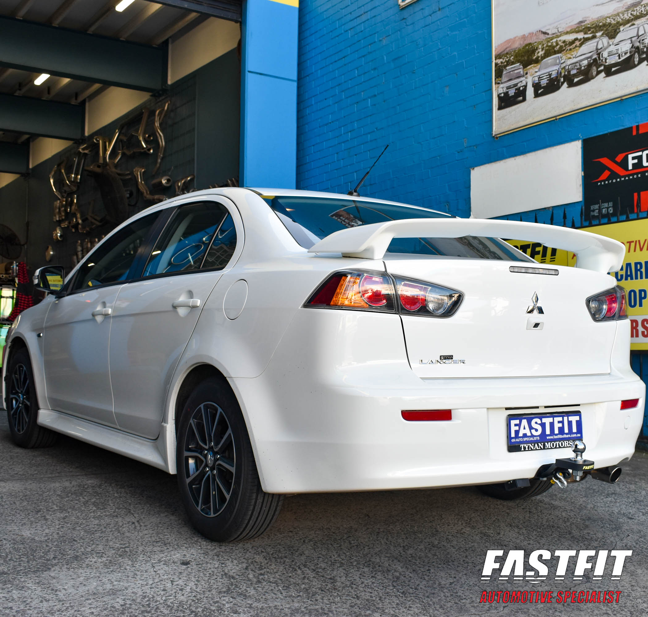 MITSUBISHILANCER2011-ONFASFITTOWBAR-2