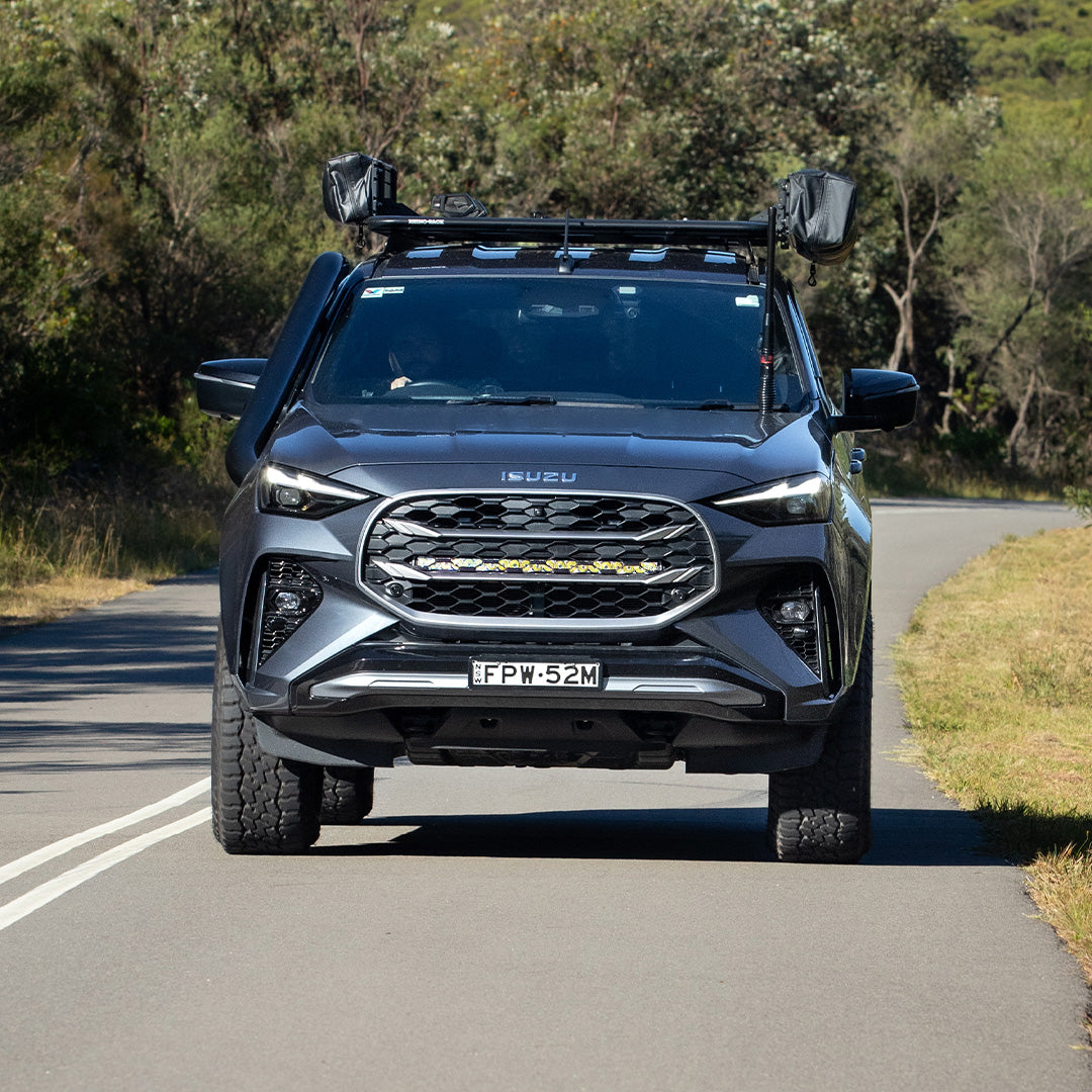 Isuzu MU-X (2025+) Behind Grille Light Kit