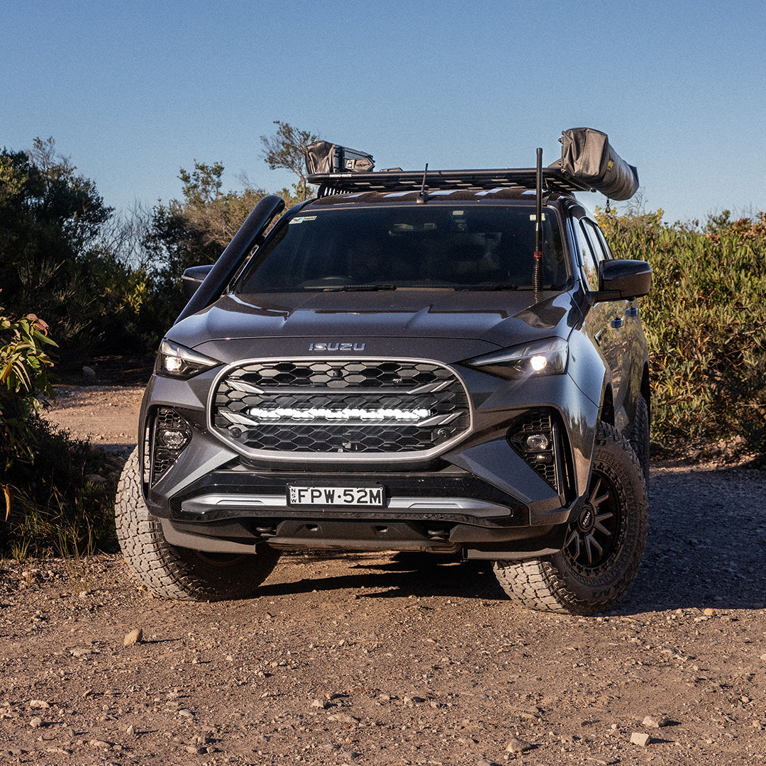Isuzu MU-X (2025+) Behind Grille Light Kit