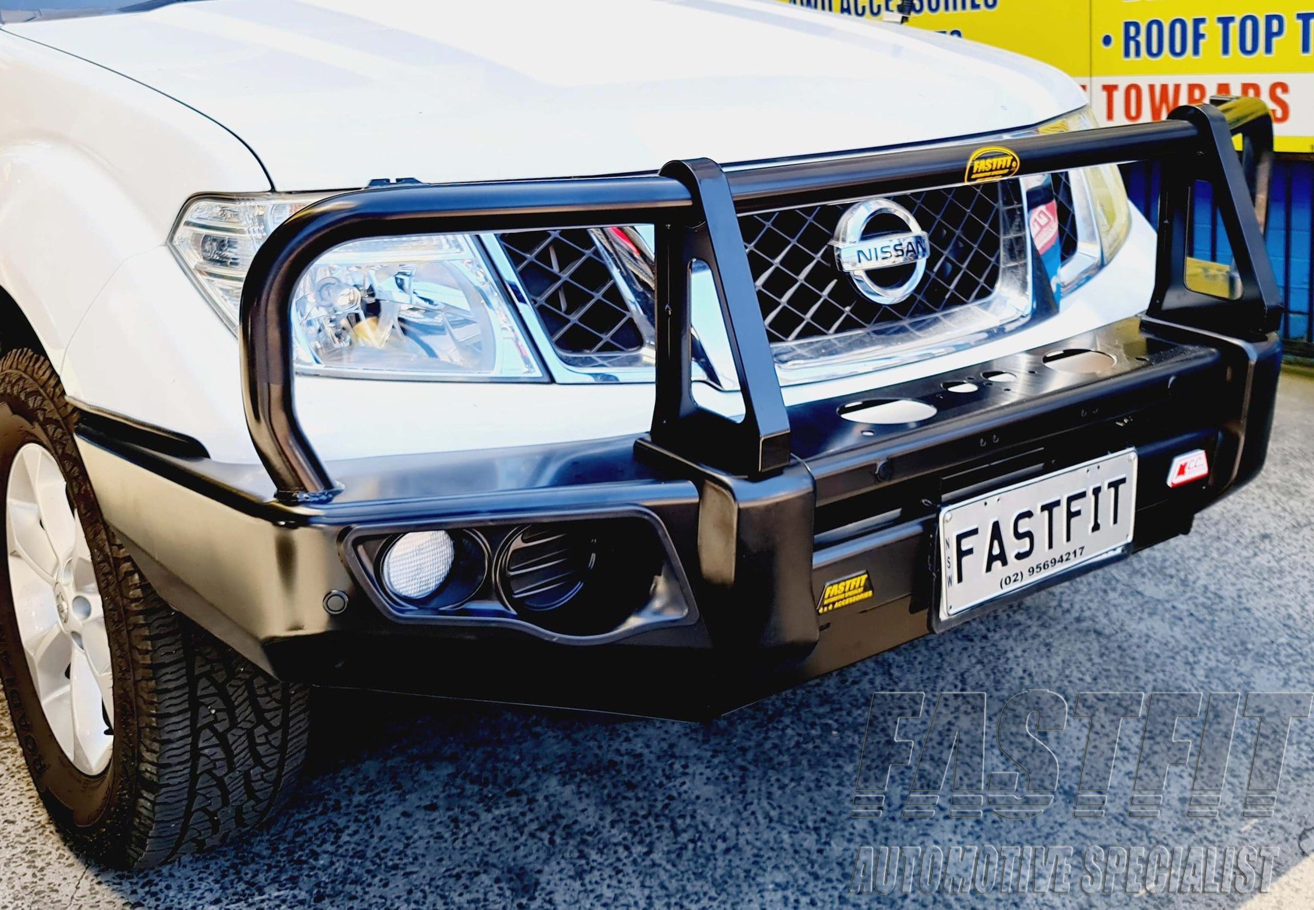 NISSAN3NAVARAFACONBULLBARCLASSIC