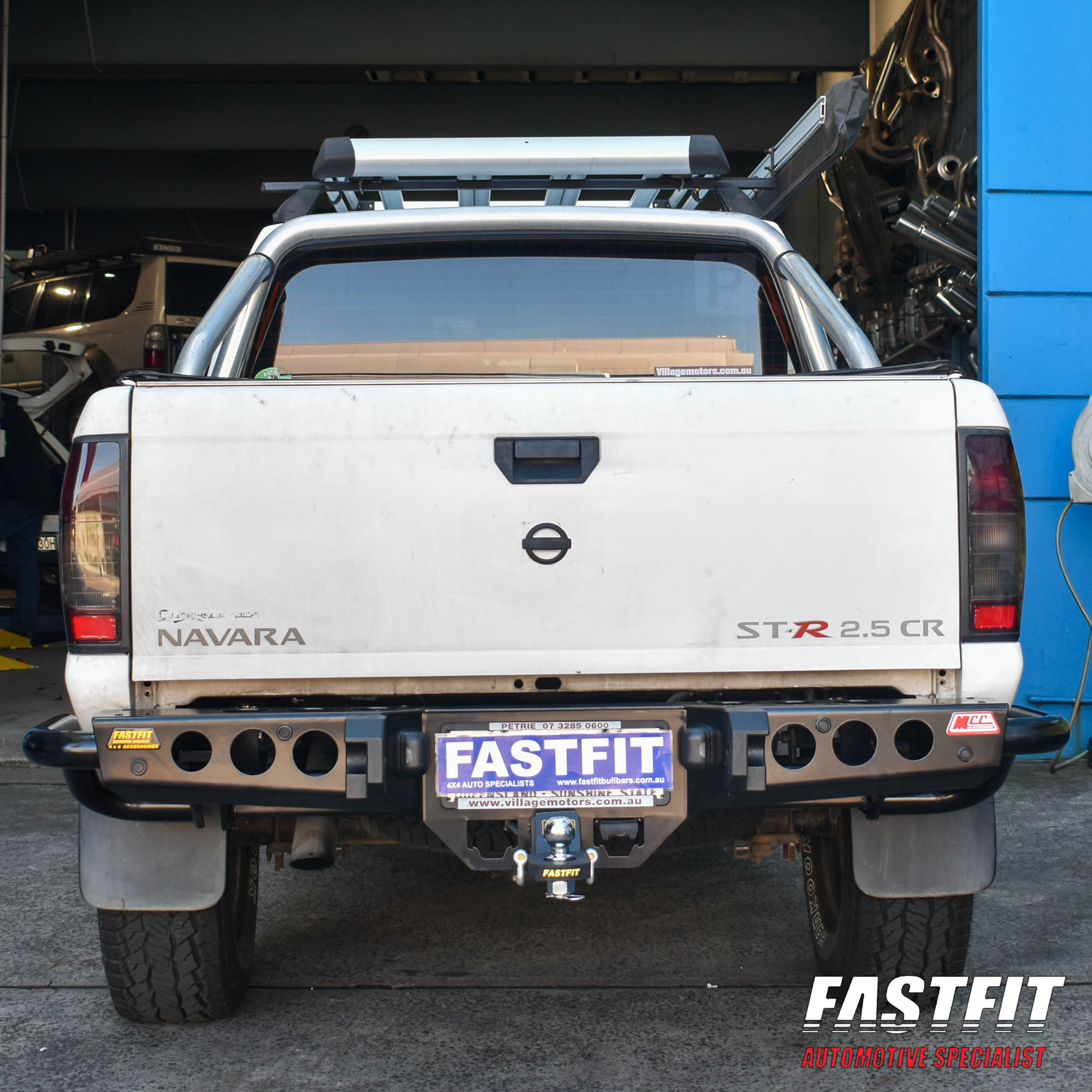 NISSANNAVARAJACKREARBAR-1