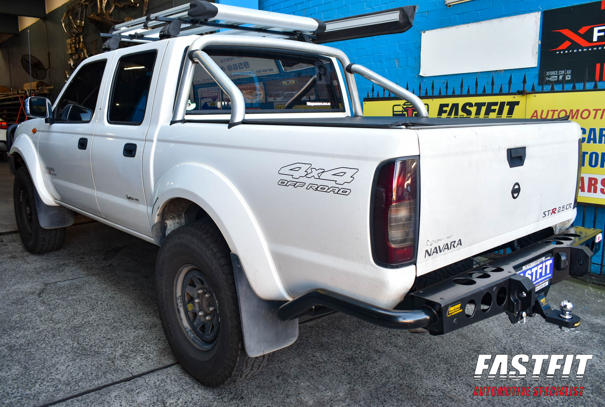 NISSANNAVARAJACKREARBAR-4