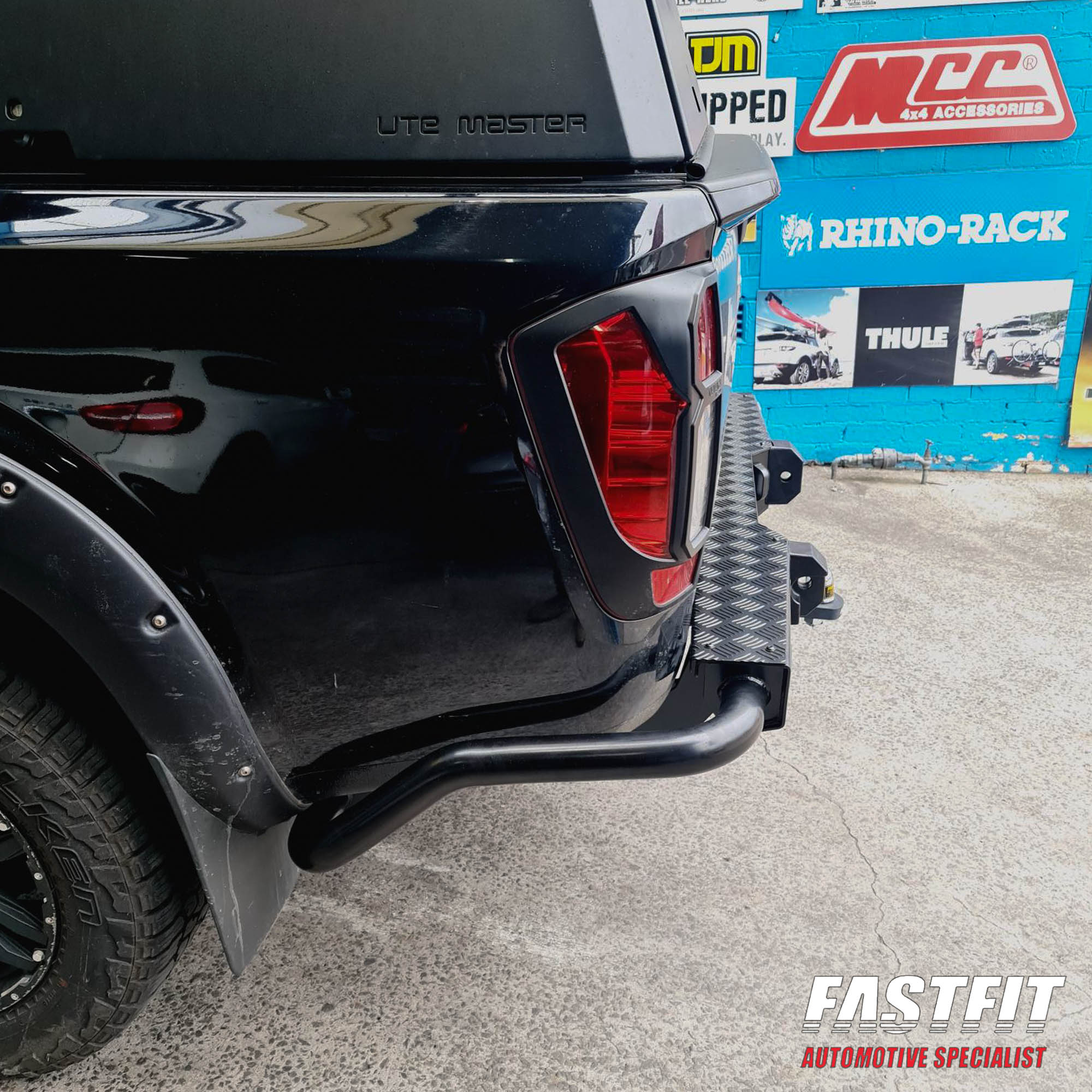 NISSANNAVARANP300JACKREARBARW-STEPPLATE-4