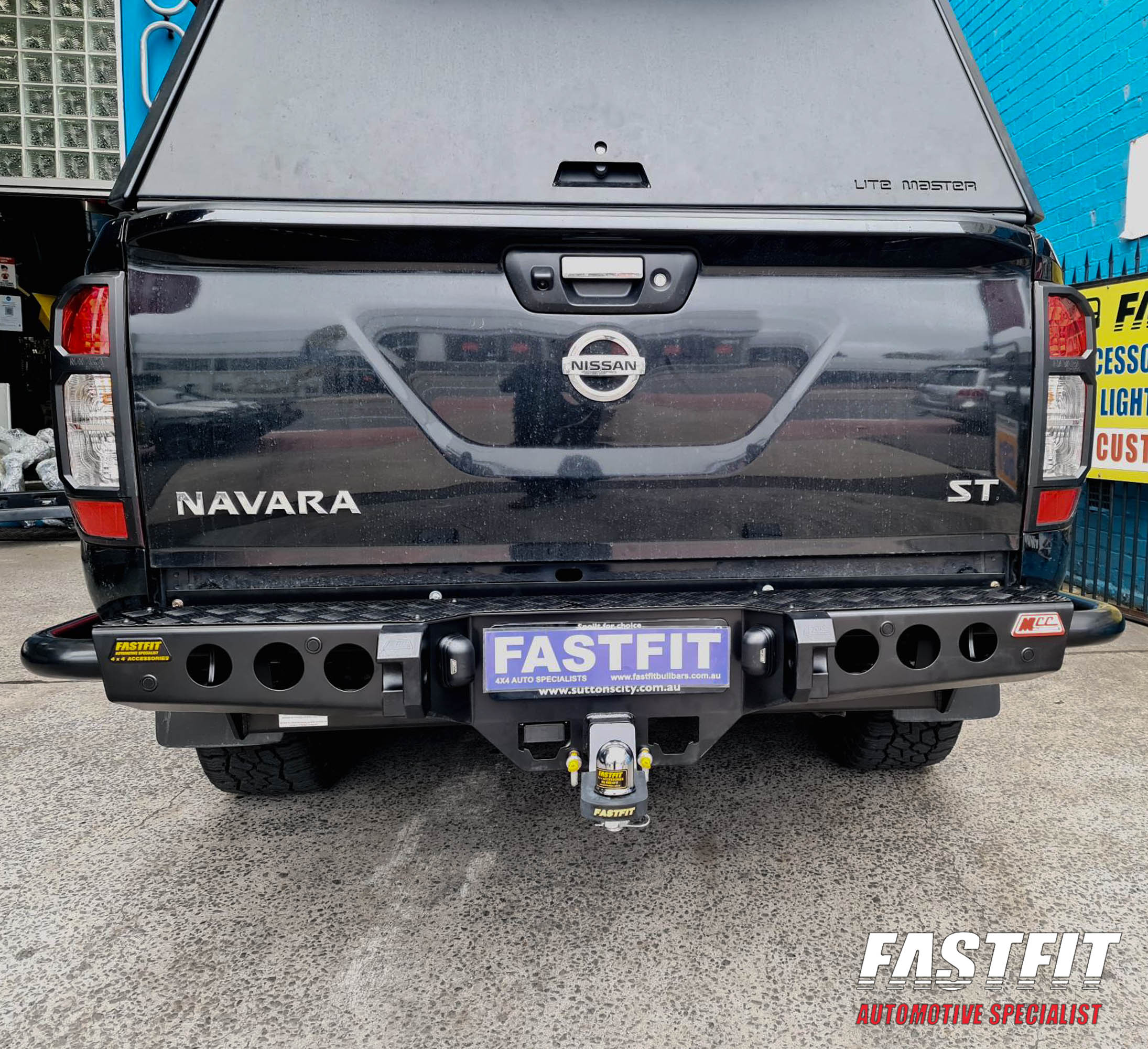 NISSANNAVARANP300JACKREARBARW-STEPPLATE-5