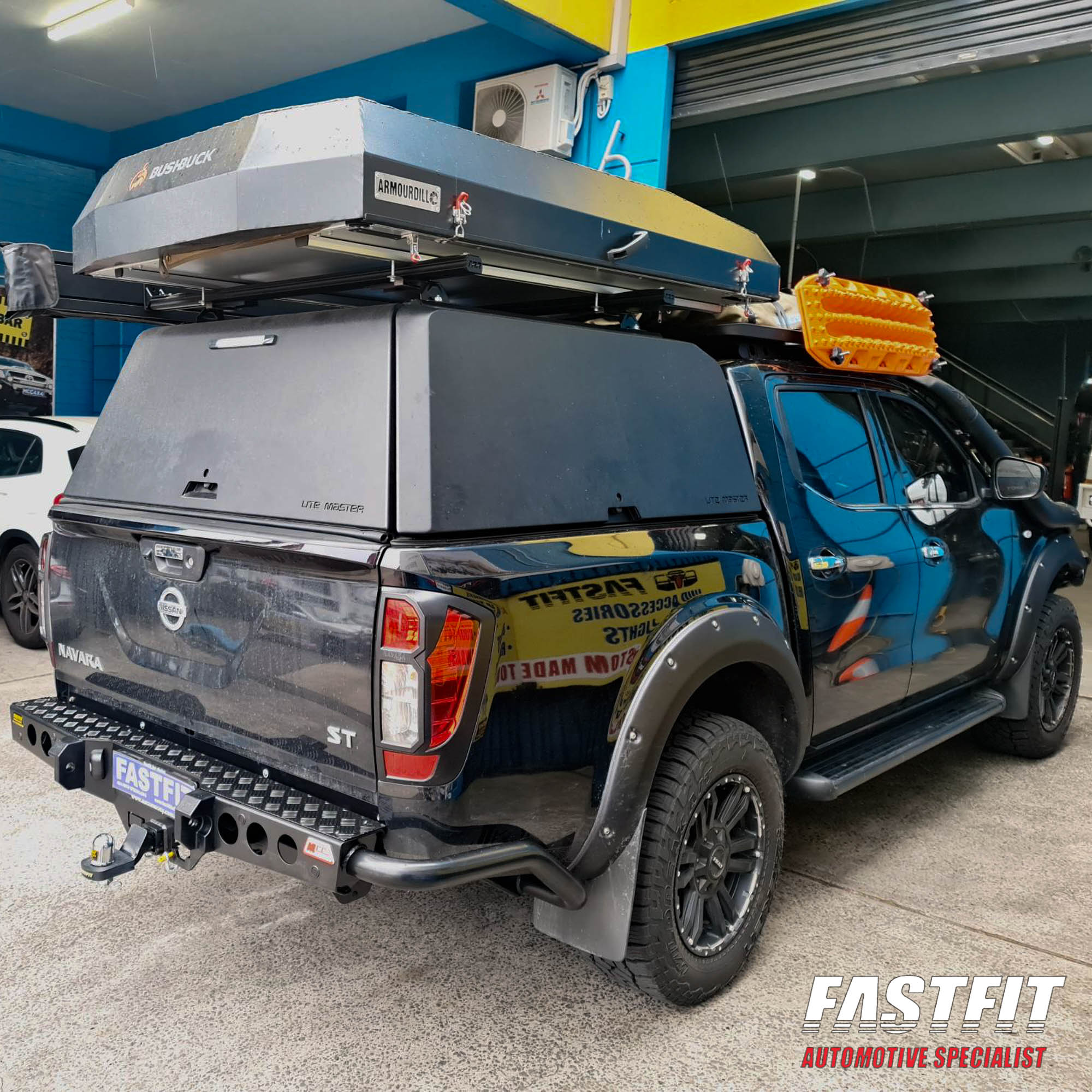 NISSANNAVARANP300JACKREARBARW-STEPPLATE-7