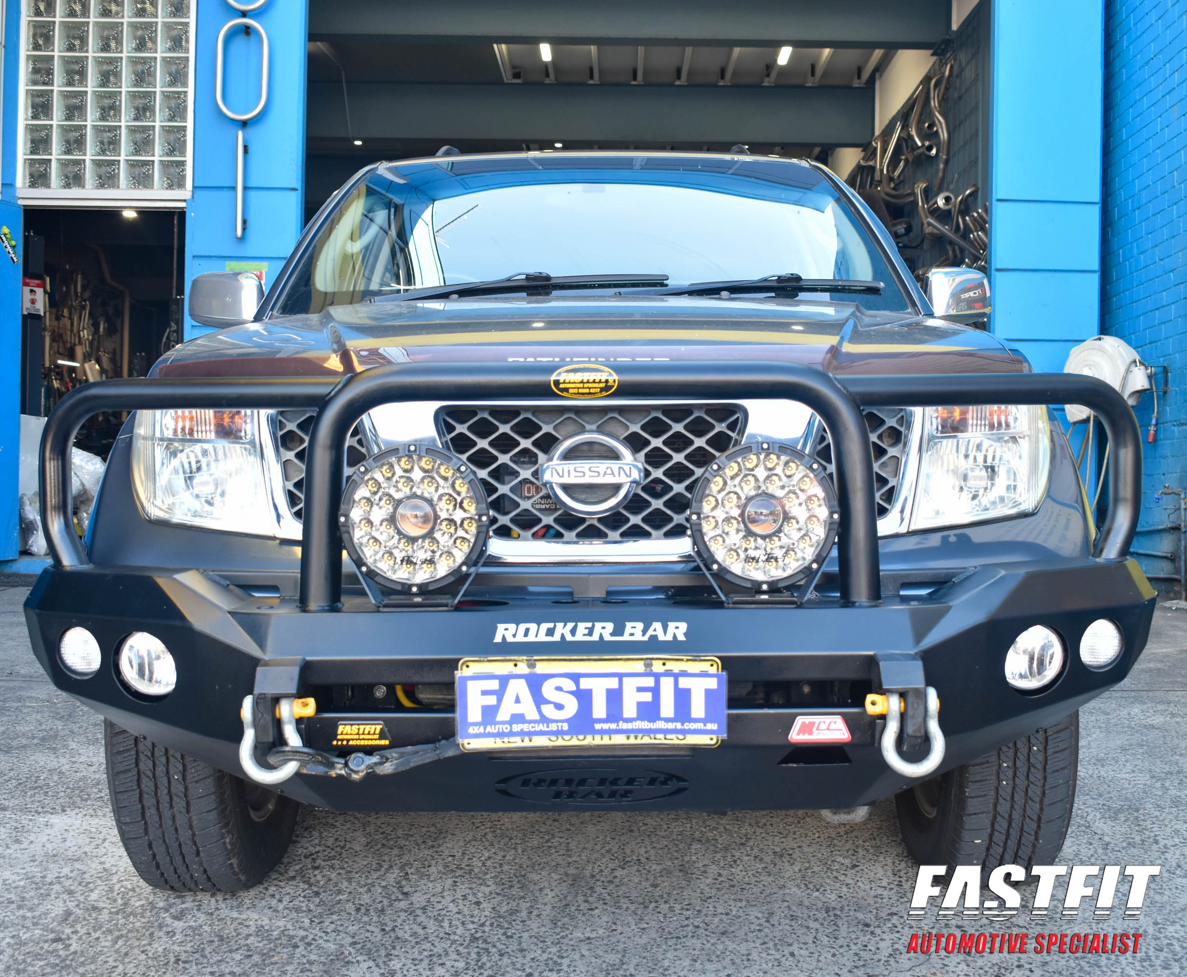 NISSANPATHFINDERR51TRIPLELOOPROCKERBAR-5