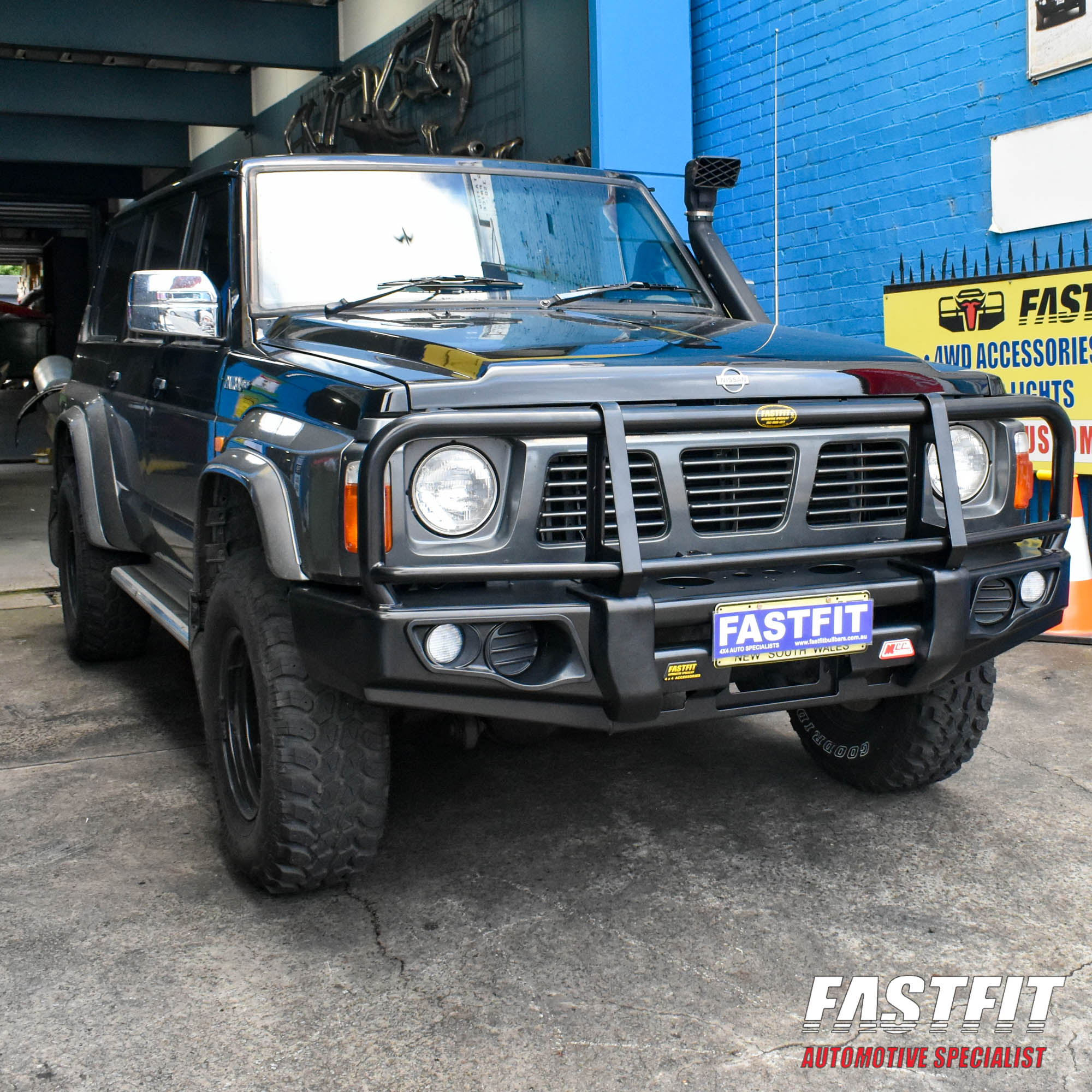 NISSANPATROL1990FALCONBARCLASSIC-3