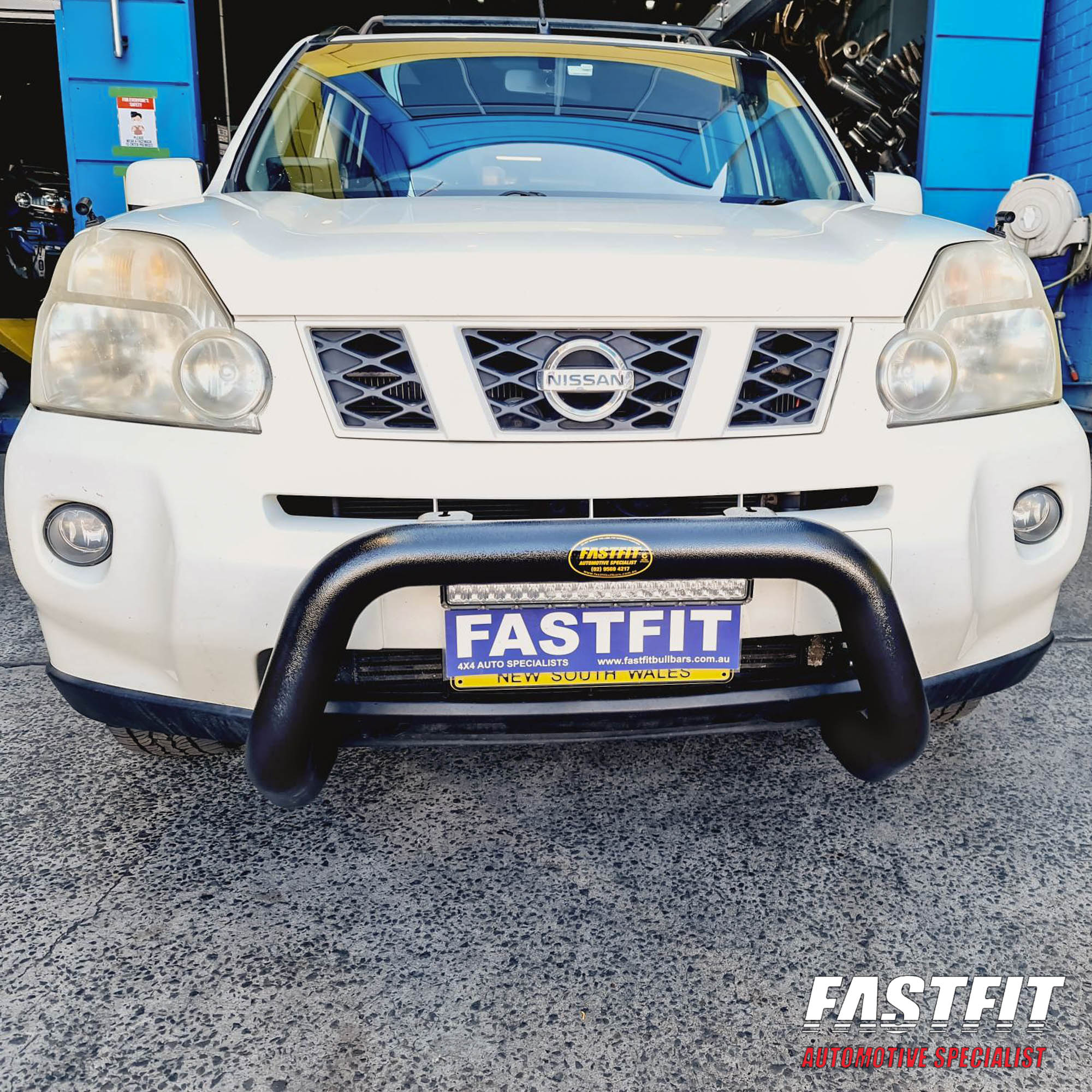 NISSANX-TRAILECBBLACKRIPPLENUDGEBAR-3