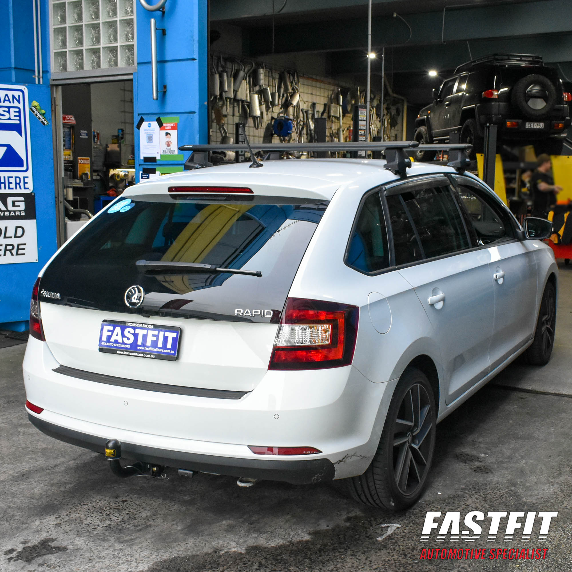 SKODARAPIDEUROPEANTOWBAR-5