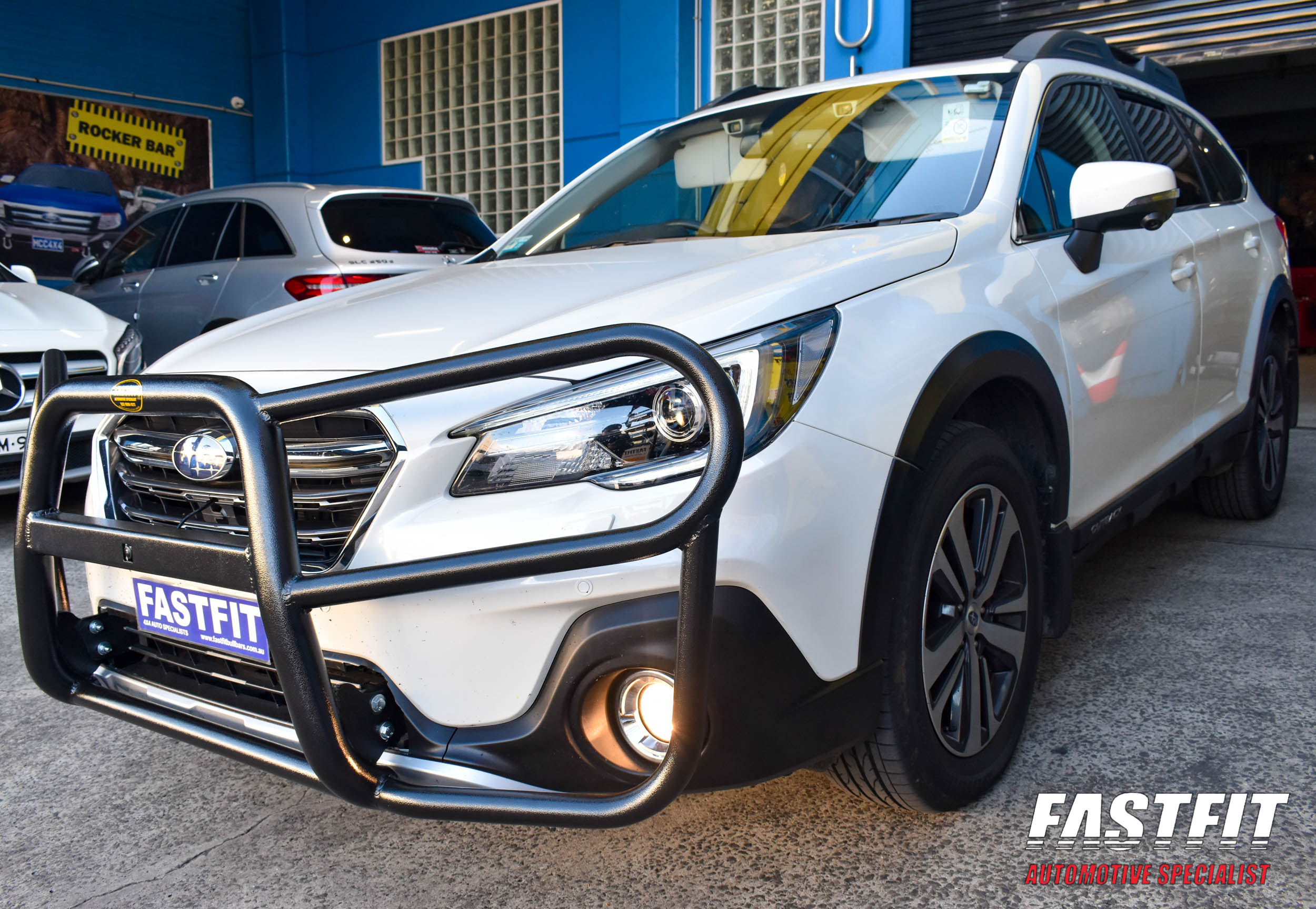 SUBARUOUTBACK2018-ONECBTYPE8NUDGEBAR-7