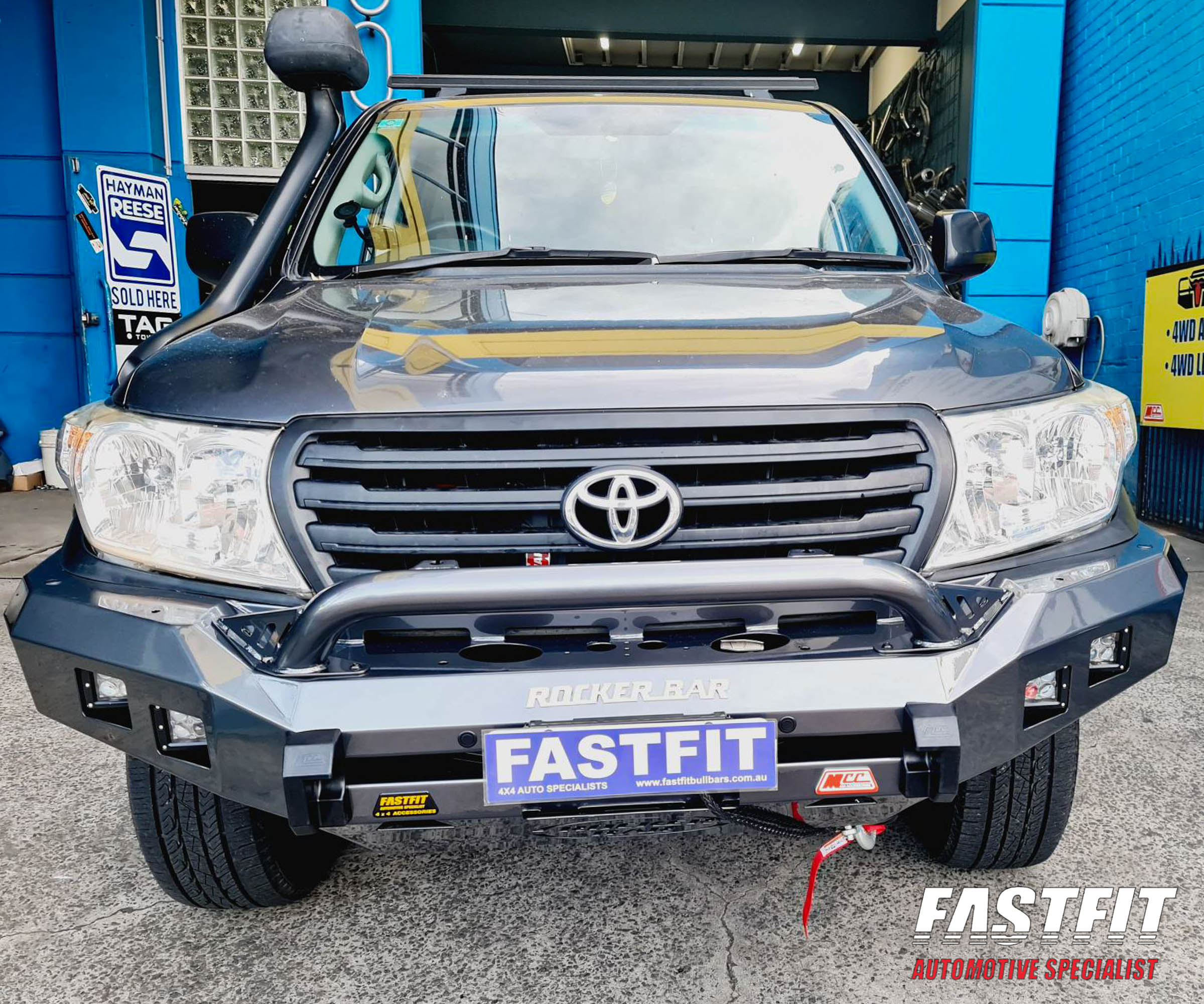 TOYOTALANDCRUISER200SERIES2015LOWLOOPROCKERBAR-3