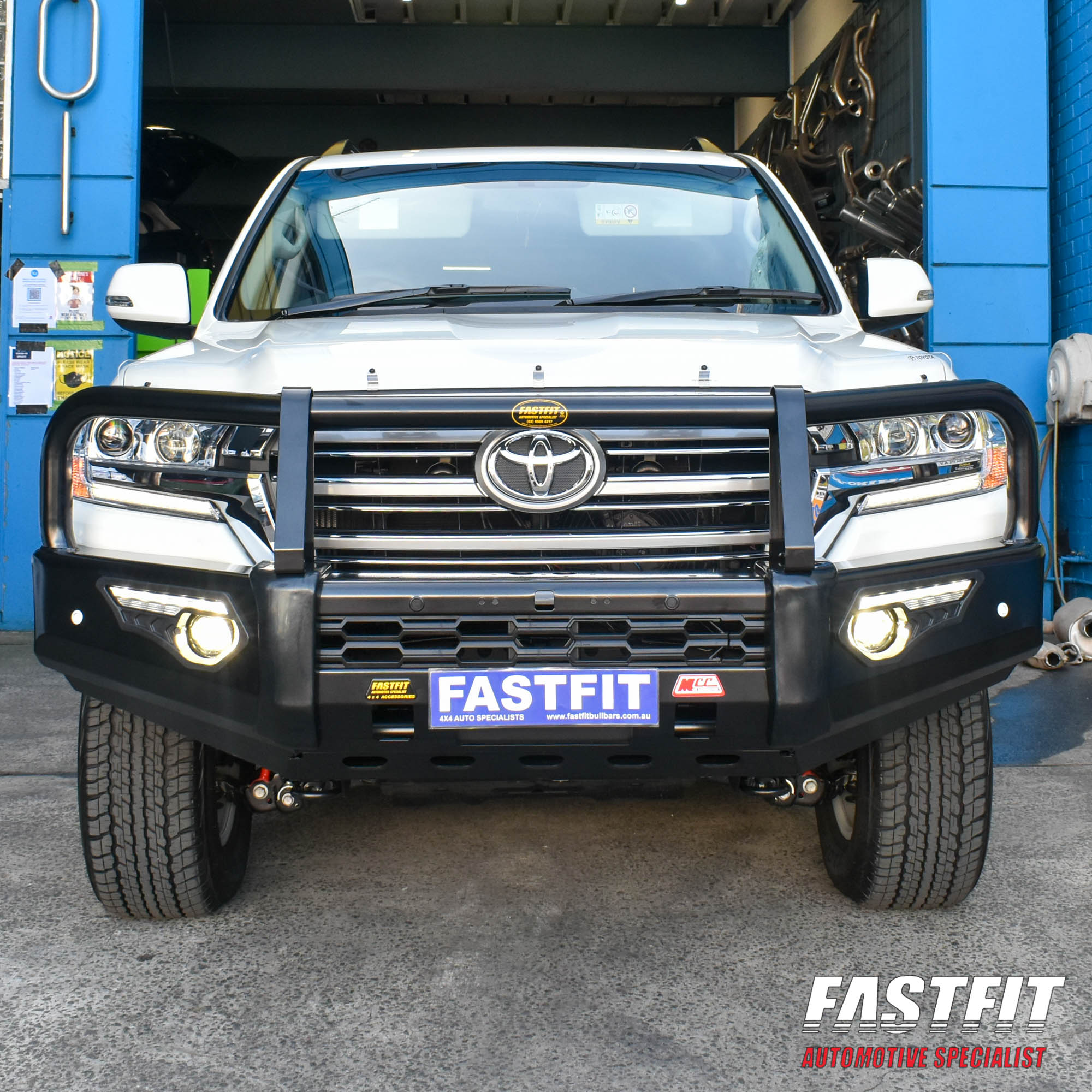 TOYOTALANDCRUISER200SERIES2021PHOENIXA-FRAMEBAR-6